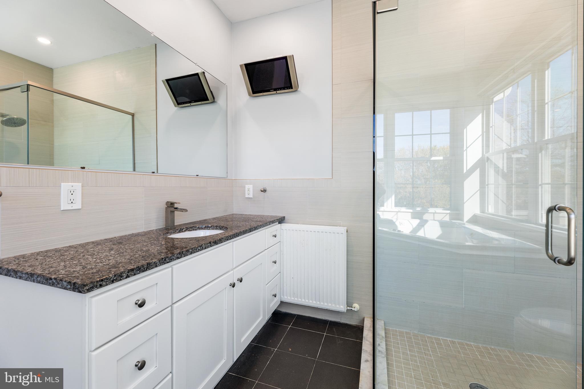 NORTH PENN CROSSIN - Residential