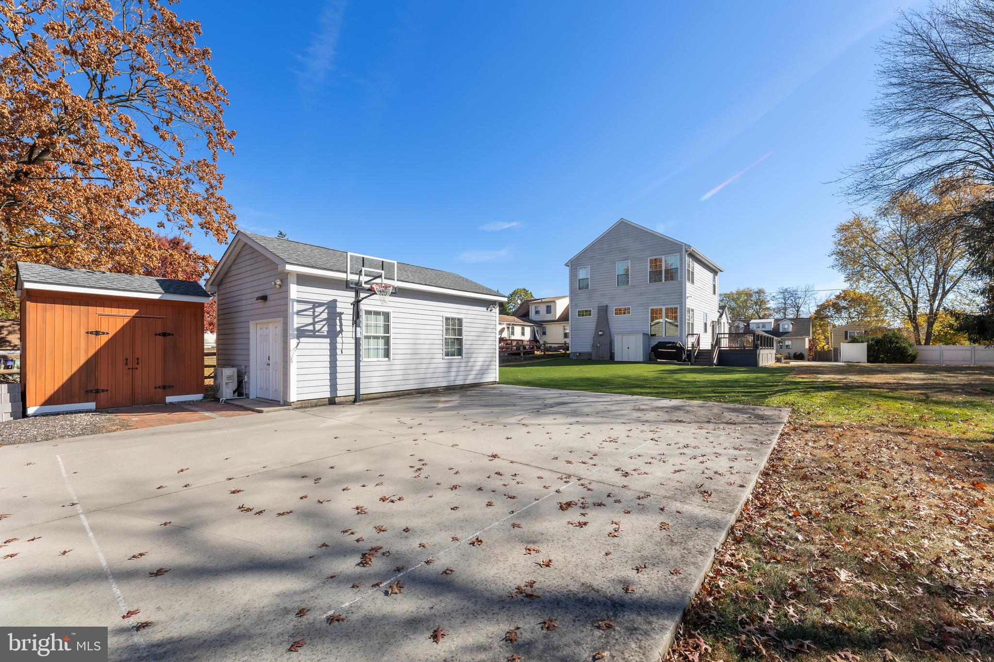 NORTH PENN CROSSIN - Residential