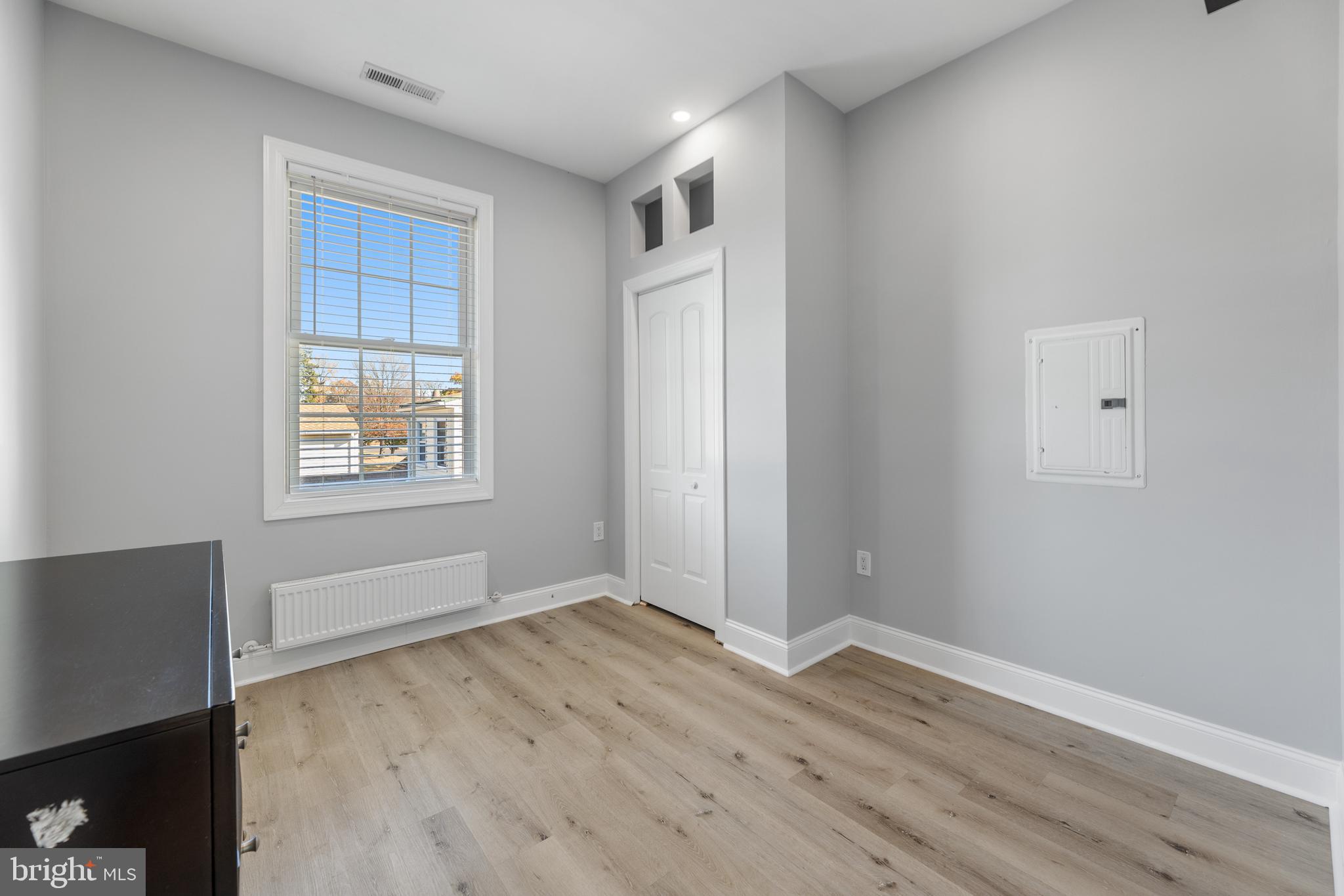 NORTH PENN CROSSIN - Residential