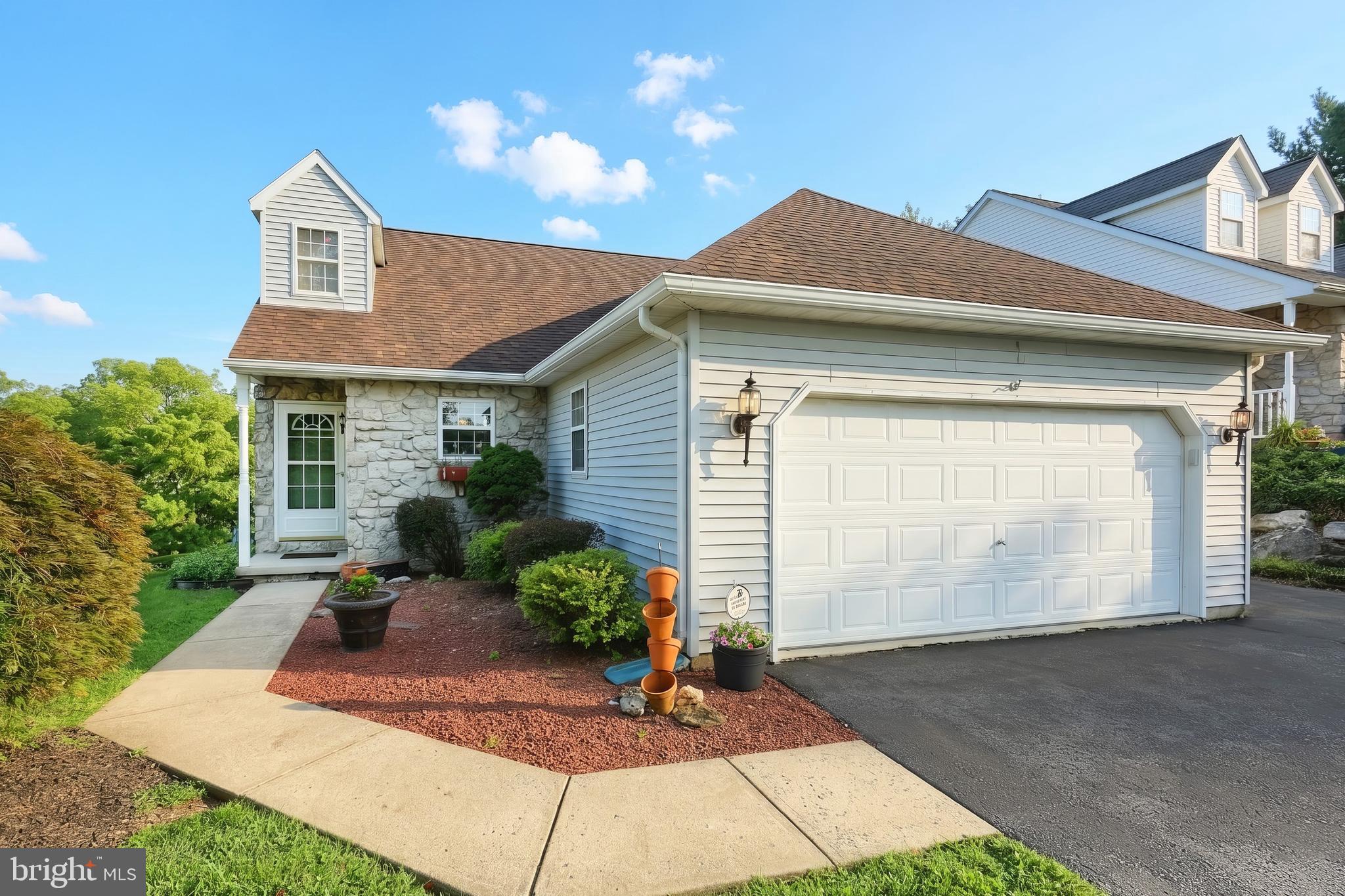 623 MISTY HILL LANE