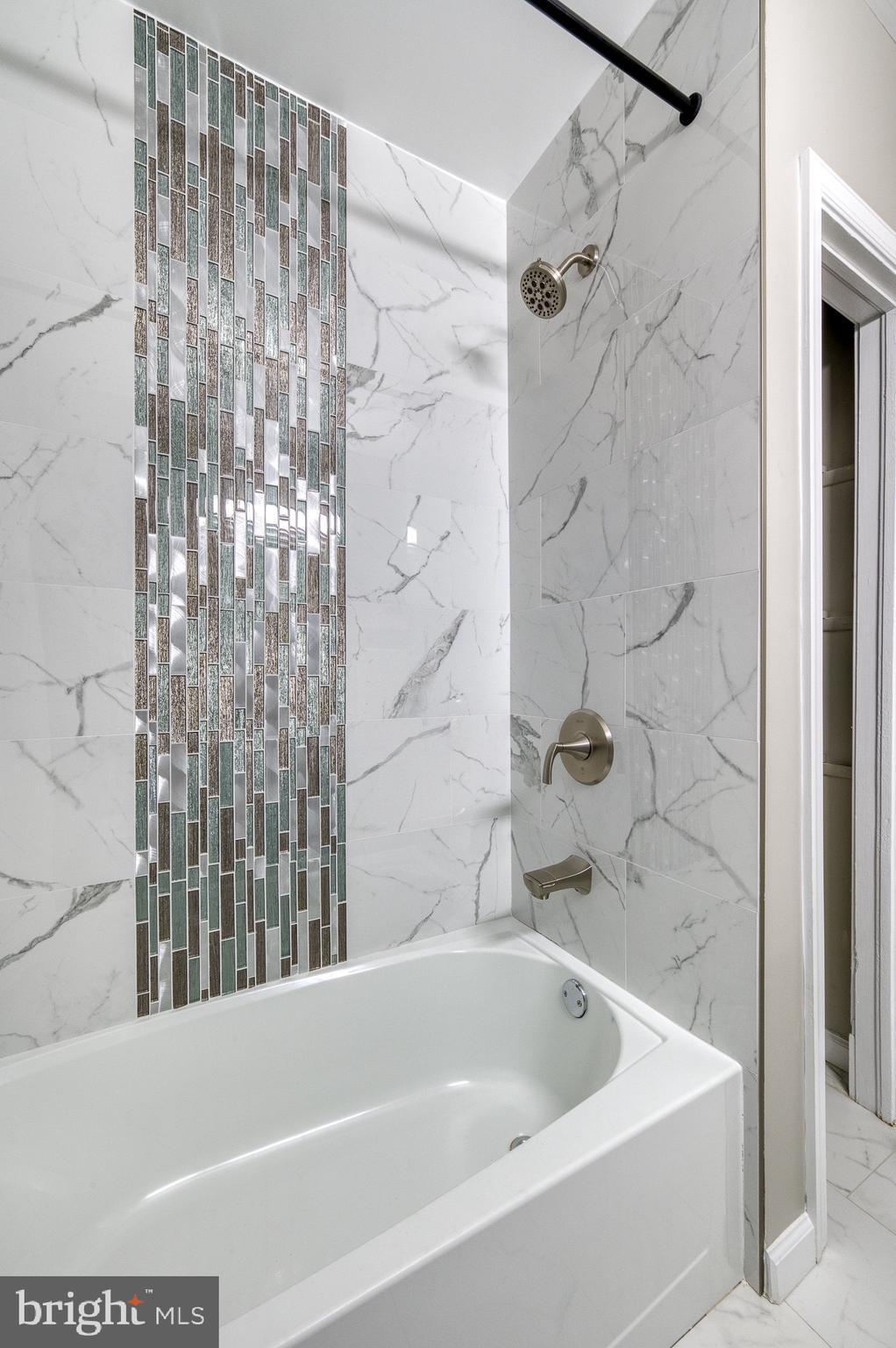 HANLON - Residential