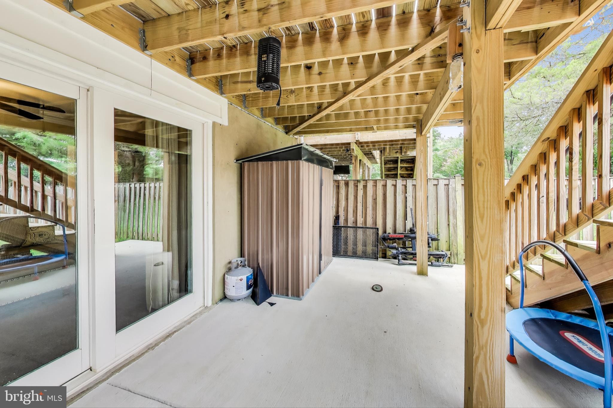 ELIZABETHS LANDING - Residential