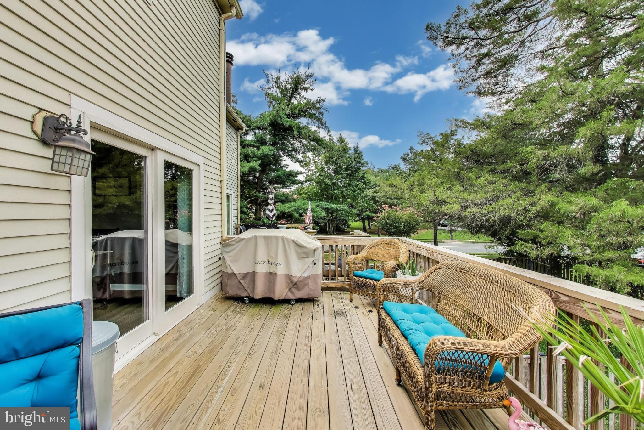 ELIZABETHS LANDING - Residential