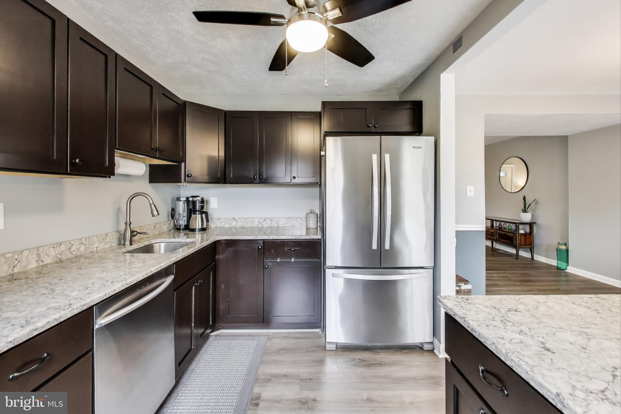 ELIZABETHS LANDING - Residential