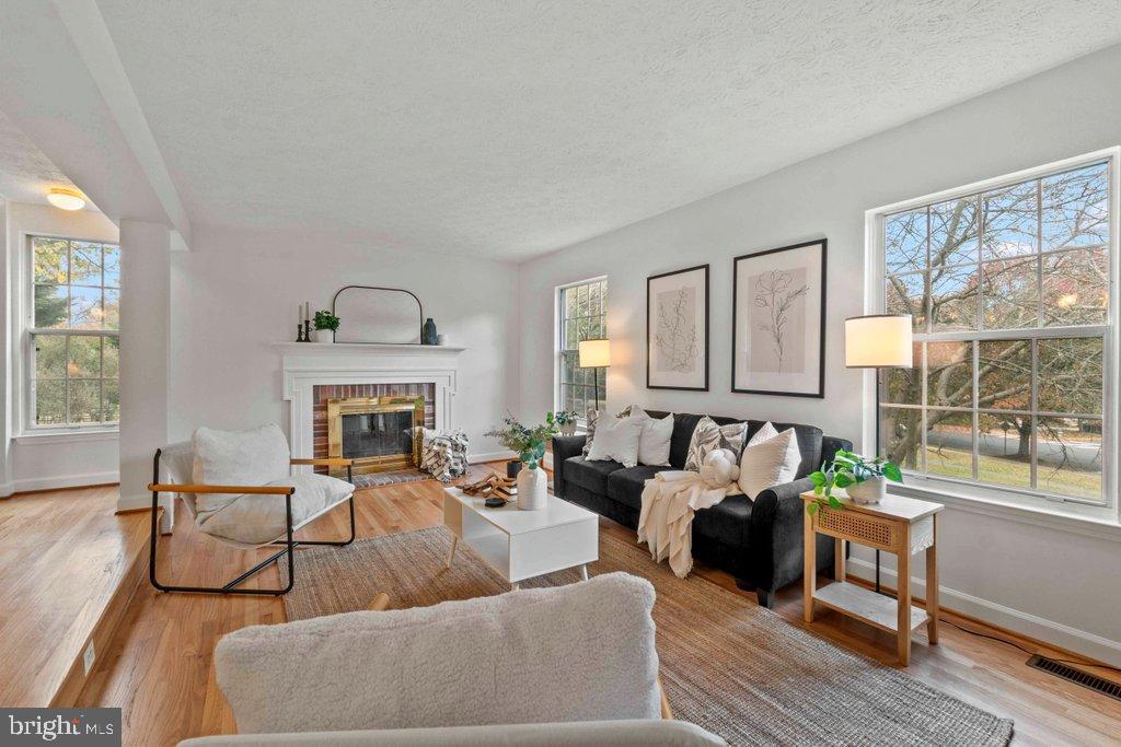 FERNSHIRE FARMS - Residential