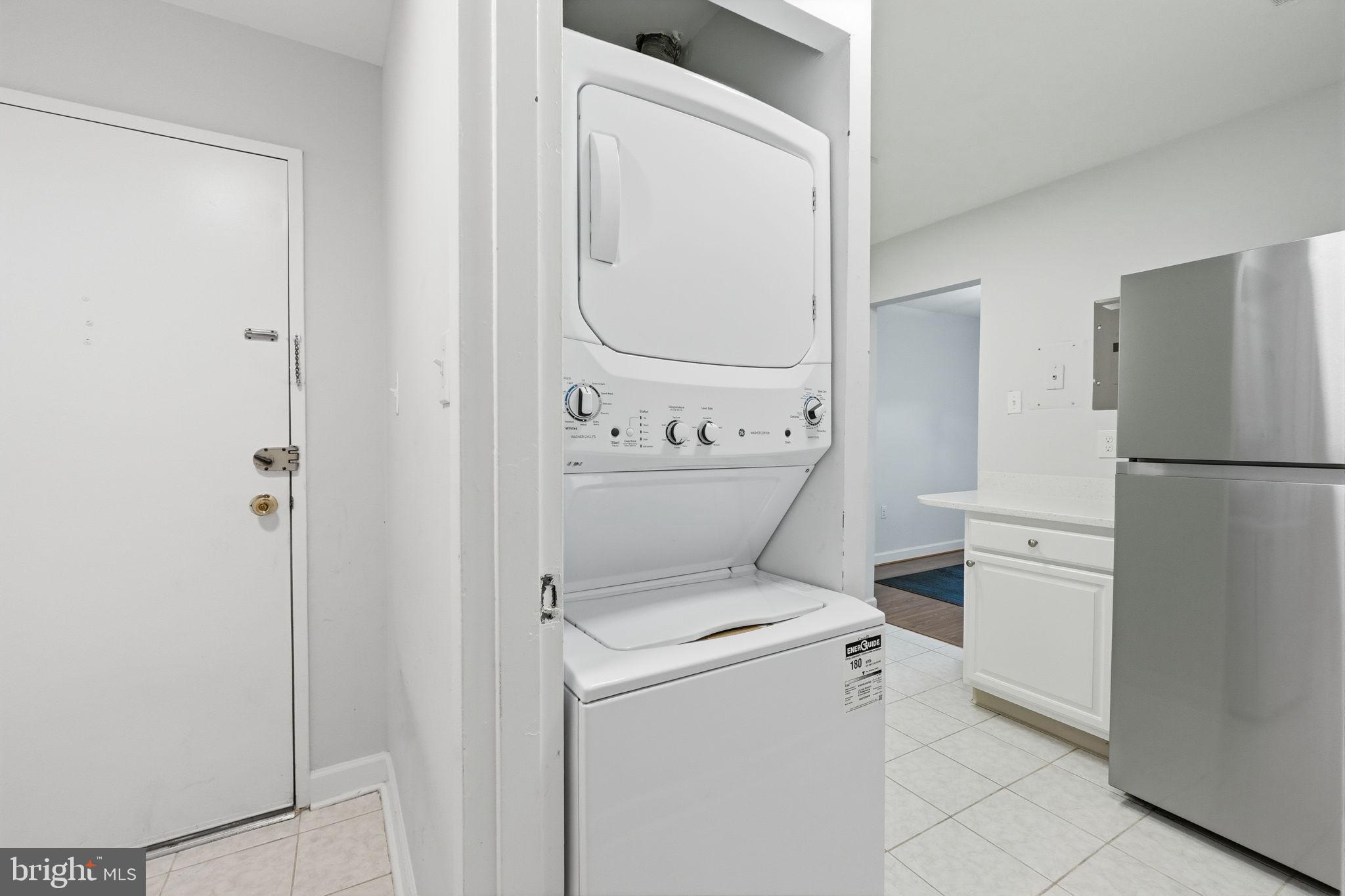 1558 NORTHGATE SQUARE 32B 1558-32B