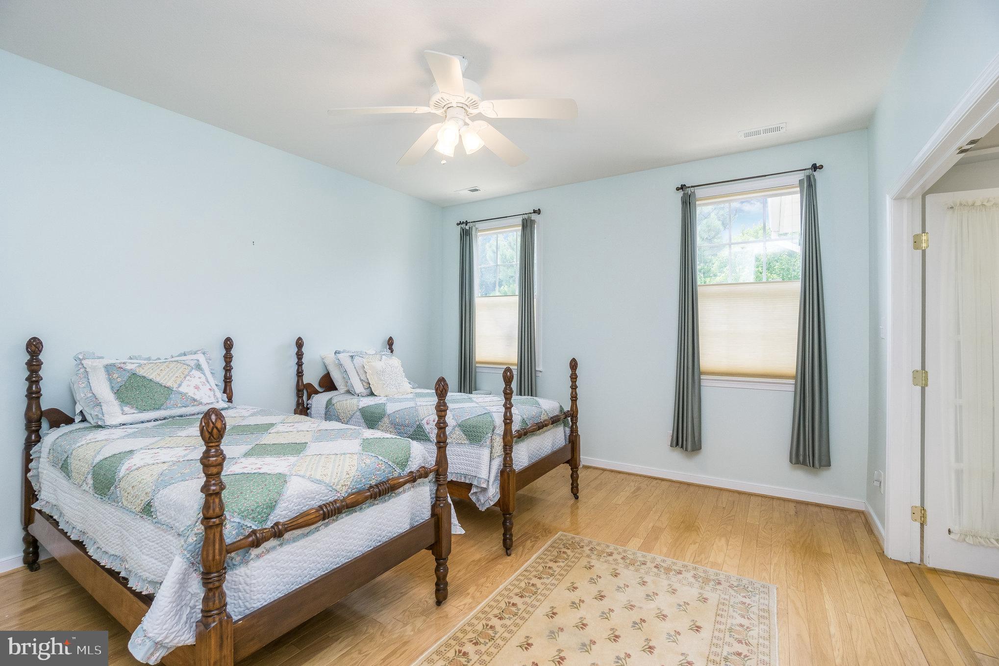 LEGACY WOODS - Residential