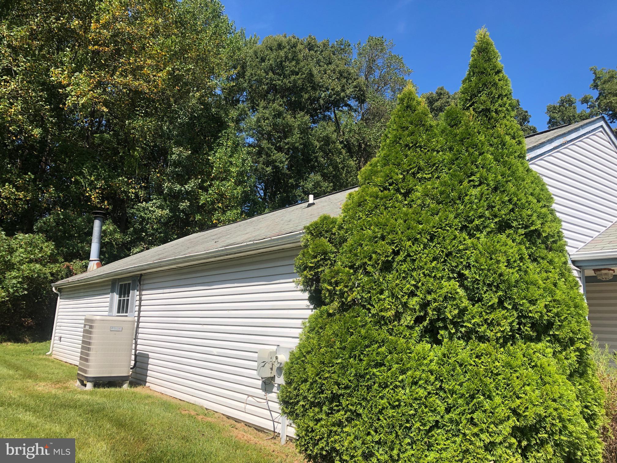 TRIMBLE FIELDS - Residential