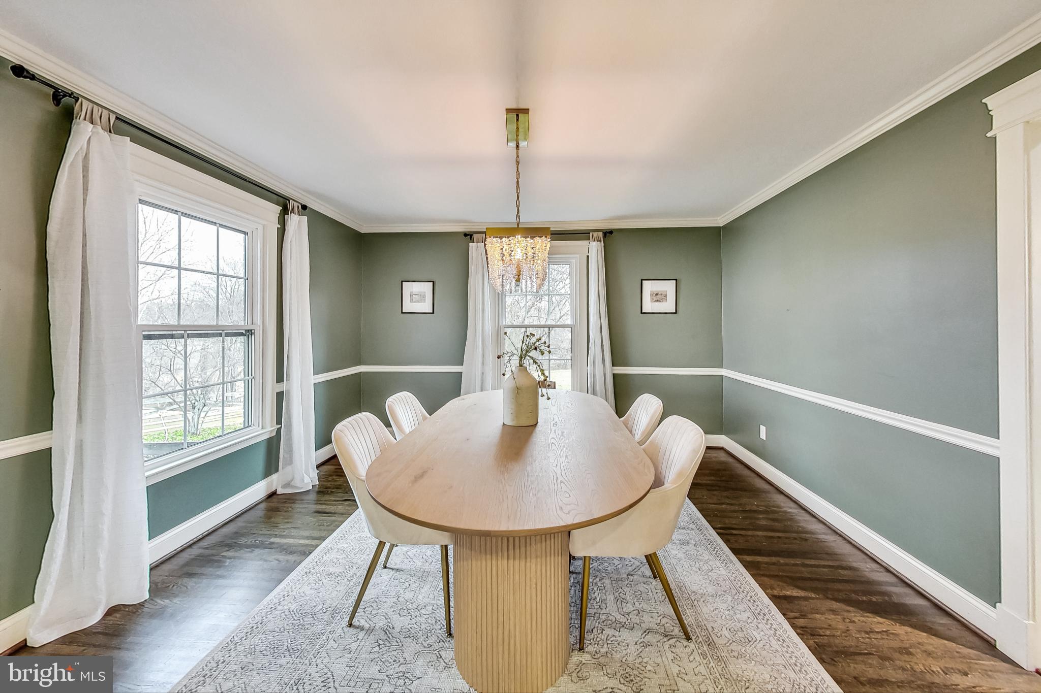 ANCIENT OAK - Residential