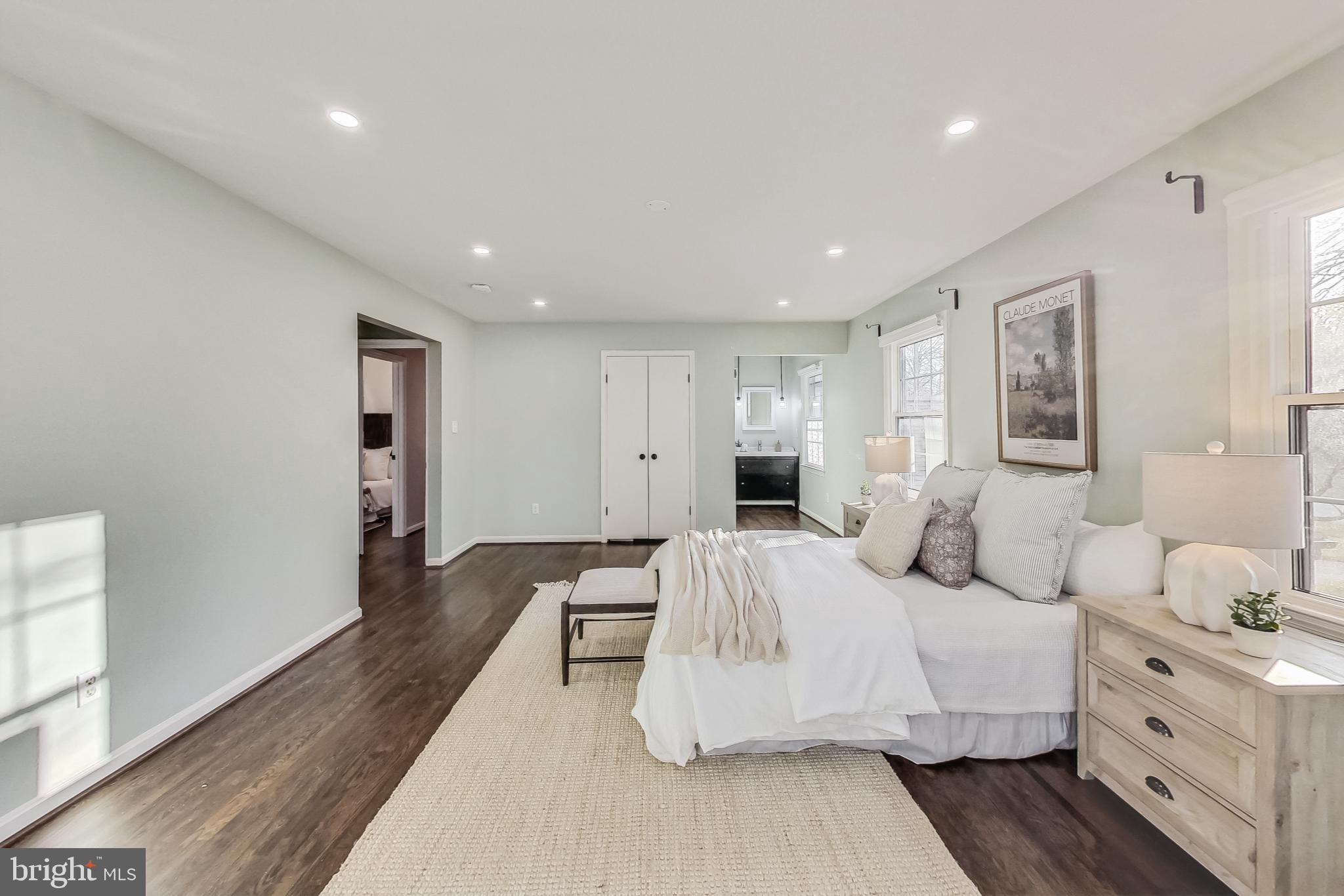 ANCIENT OAK - Residential