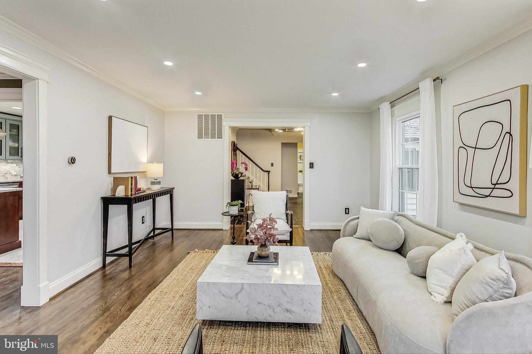 ANCIENT OAK - Residential