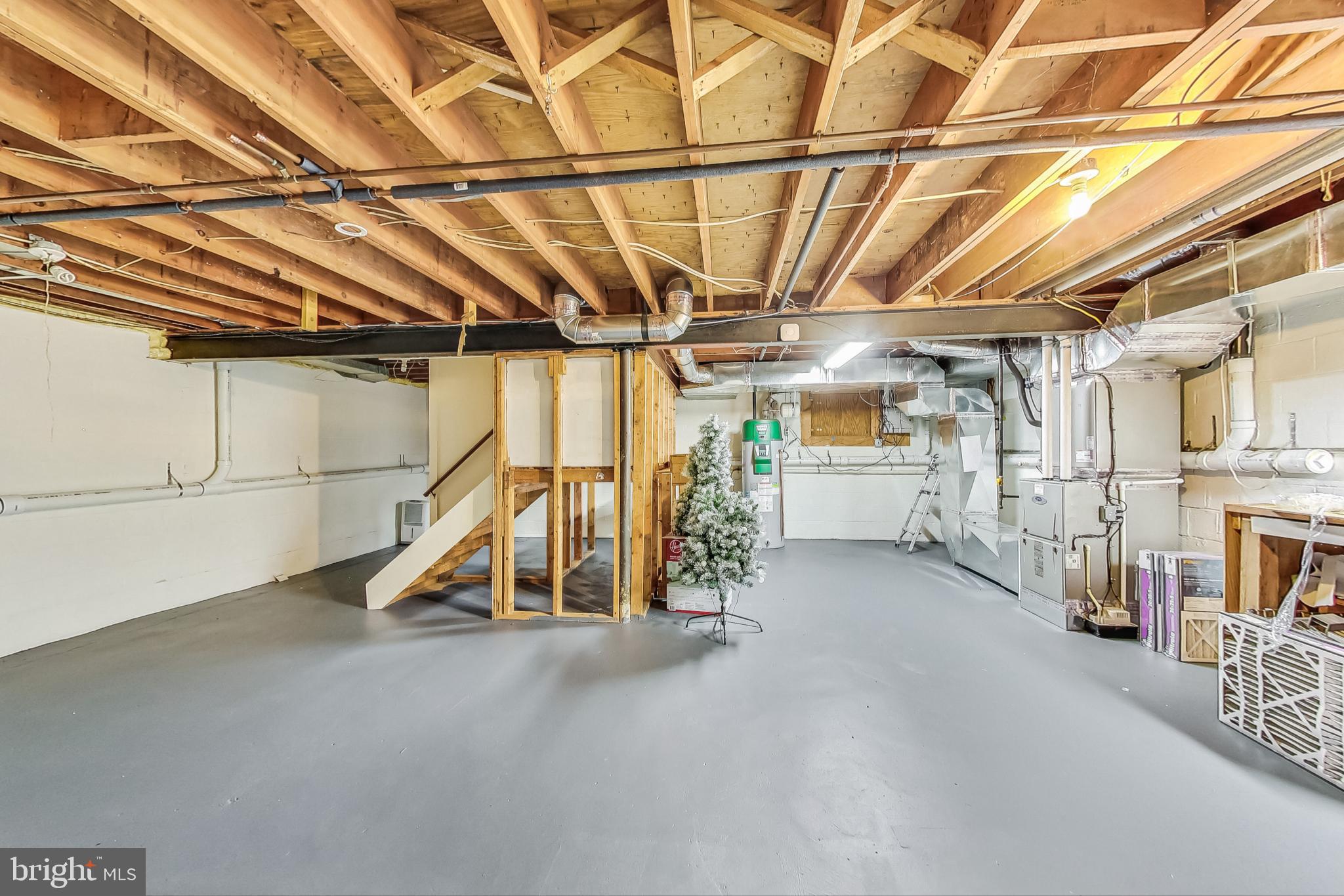 ANCIENT OAK - Residential