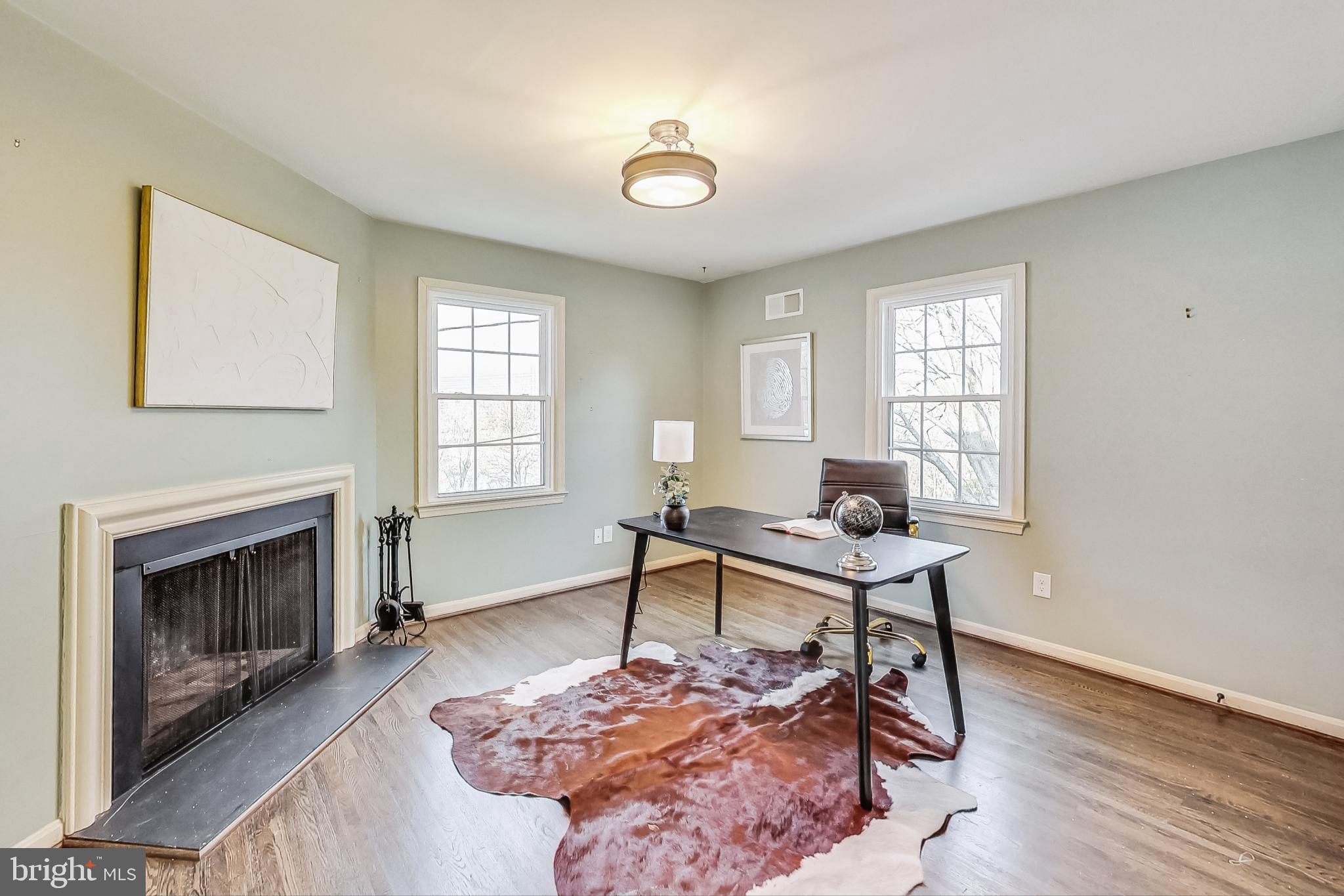 ANCIENT OAK - Residential