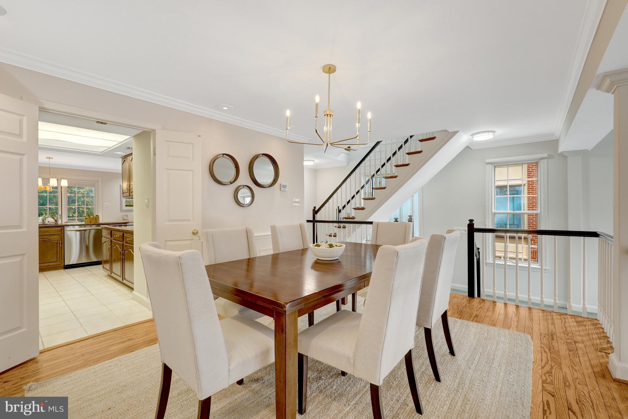 MADISON OF MCLEAN - Residential