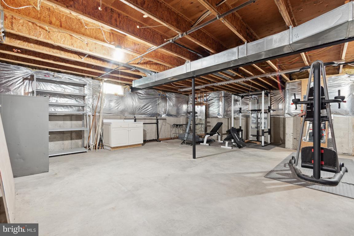 CHAPMAN FARM AT CROFTON - Residential