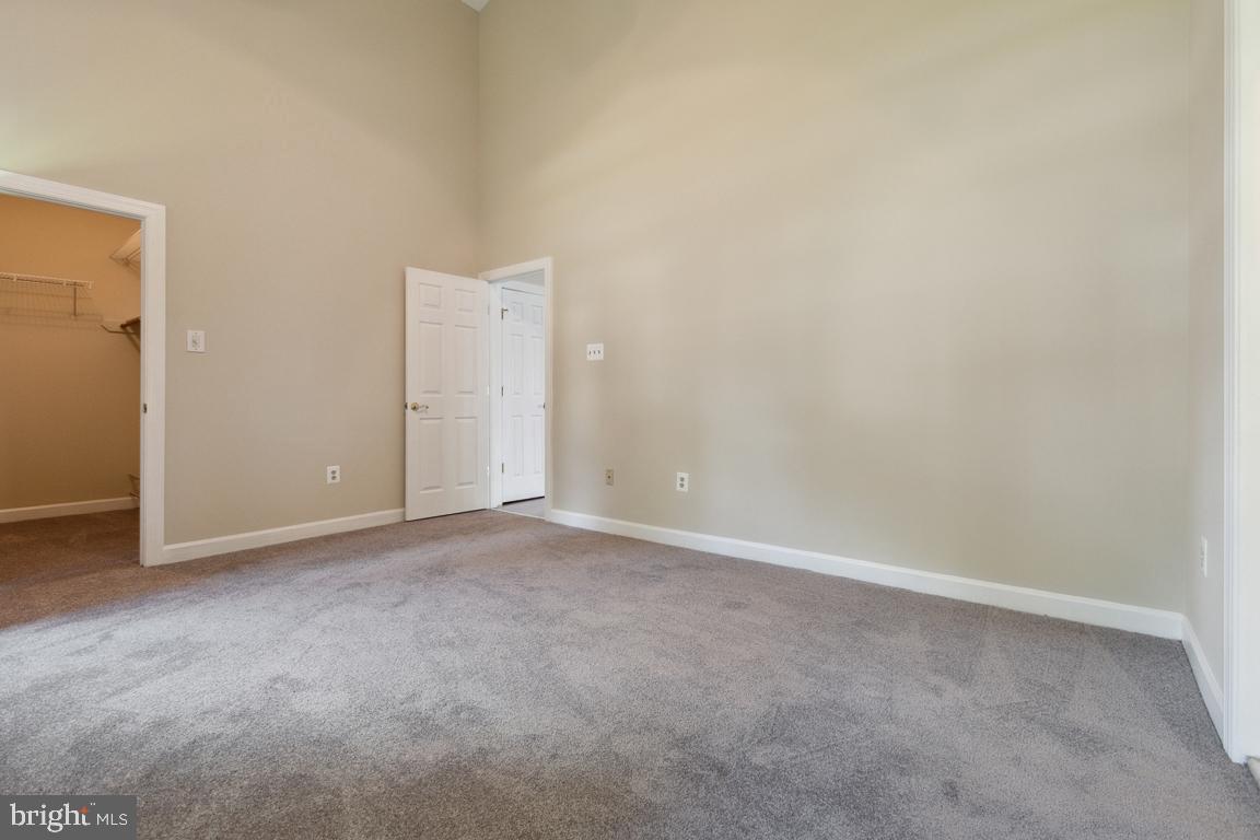 CHAPMAN FARM AT CROFTON - Residential