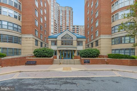 3835 9TH STREET N 1001W ARLINGTON VA 22203