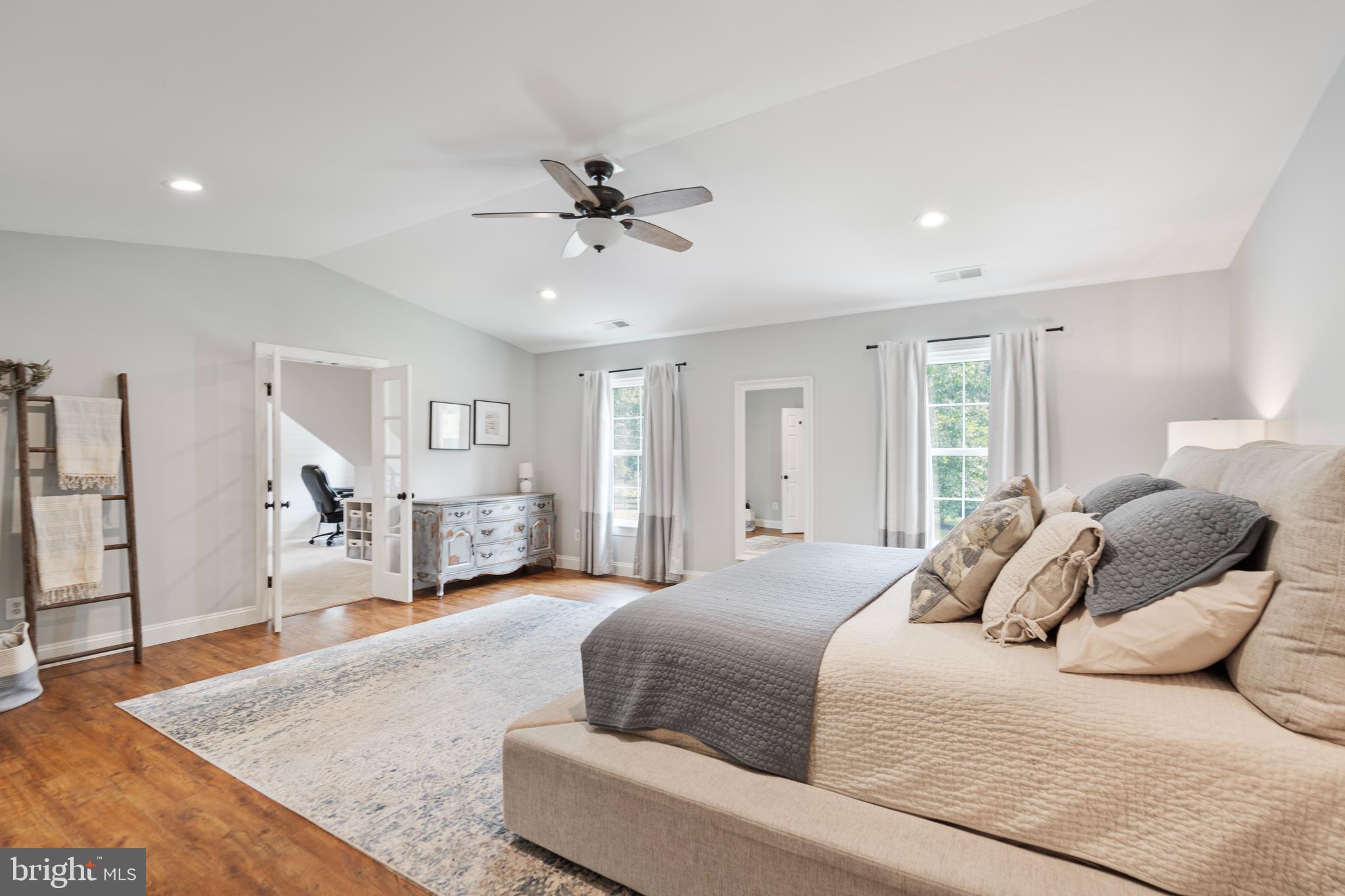 MOSBYS CROSSING - Residential