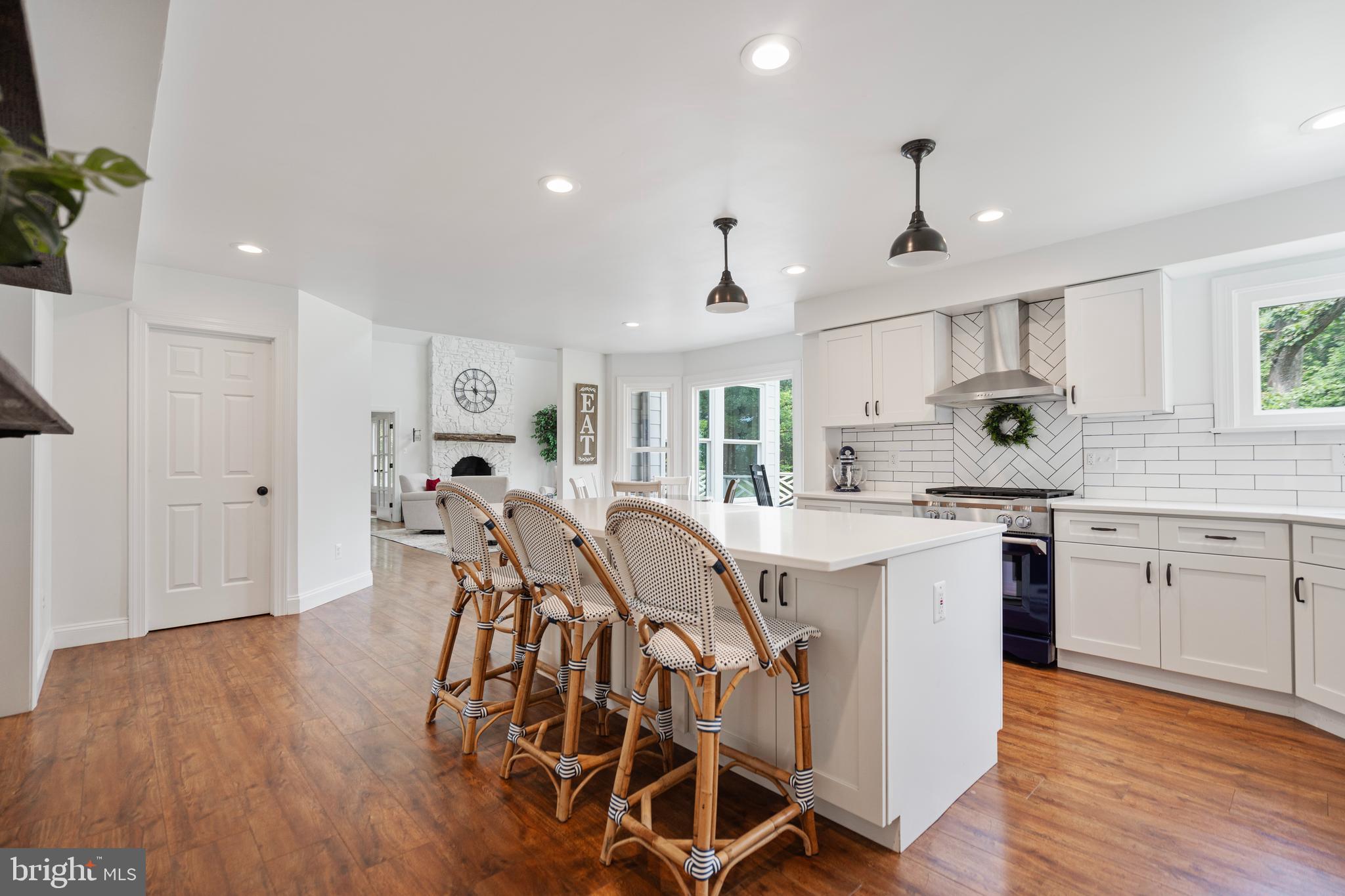 MOSBYS CROSSING - Residential