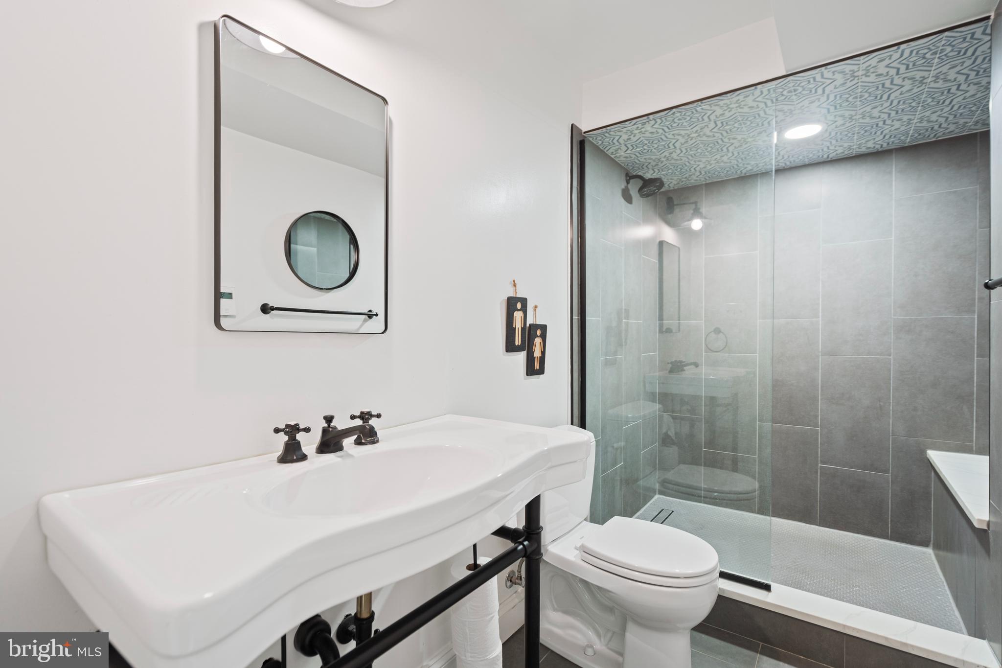 MOSBYS CROSSING - Residential