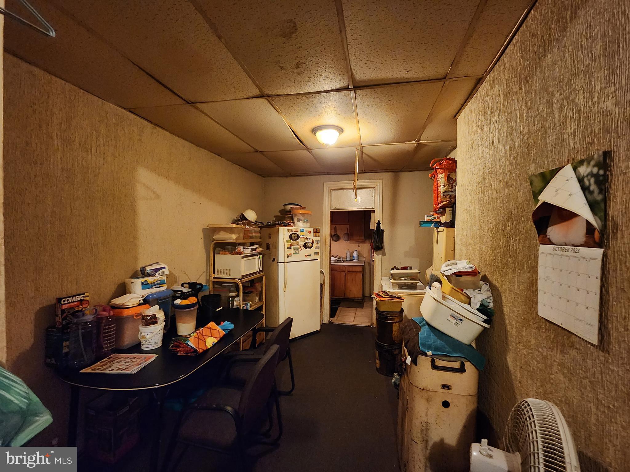 ELLWOOD PARK - Residential