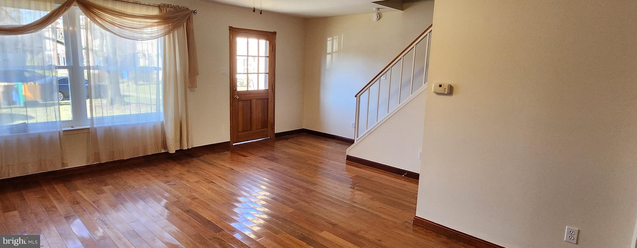 CLUSTERS - Residential Lease