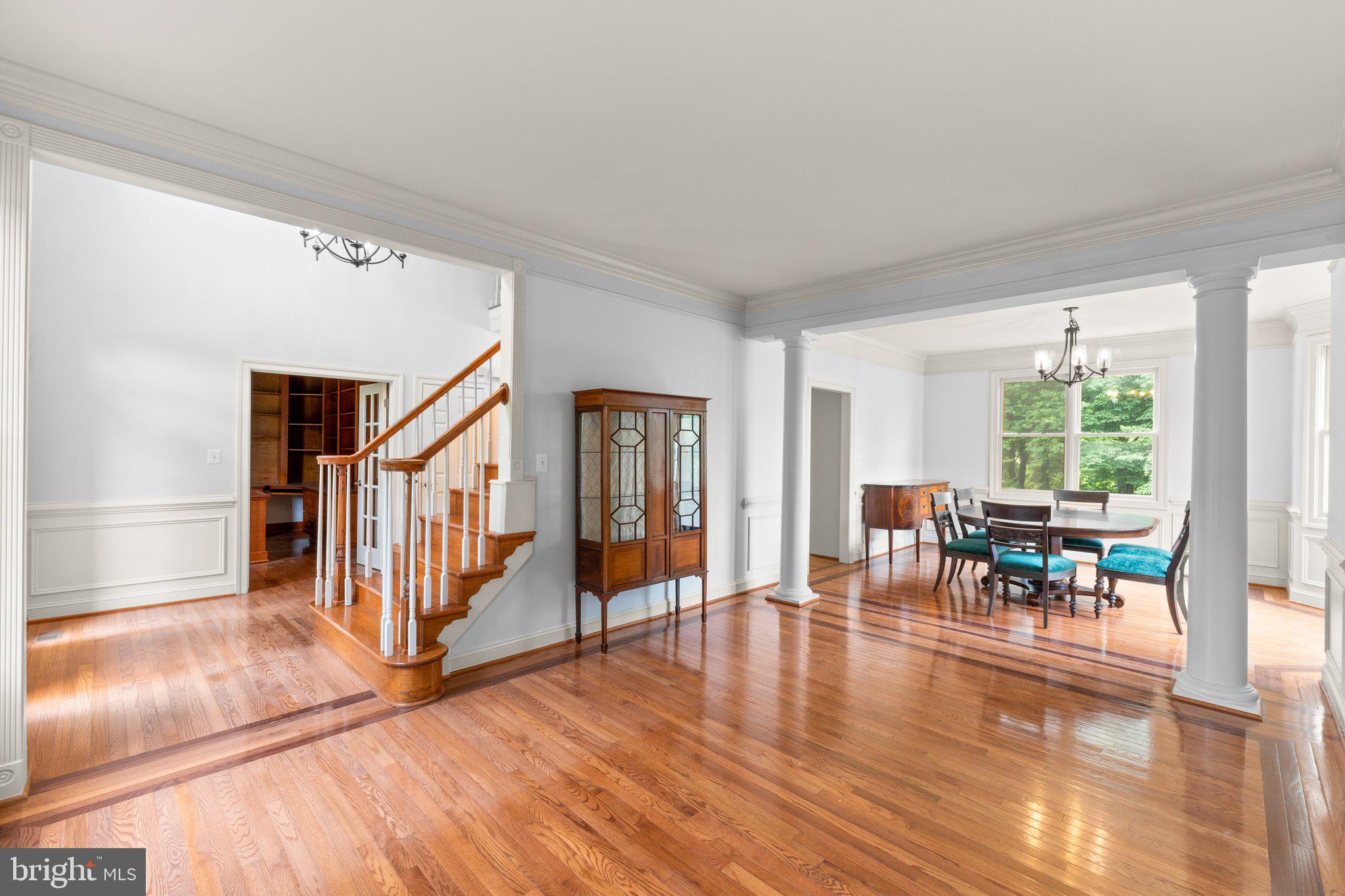 FRANKLIN CORNER - Residential