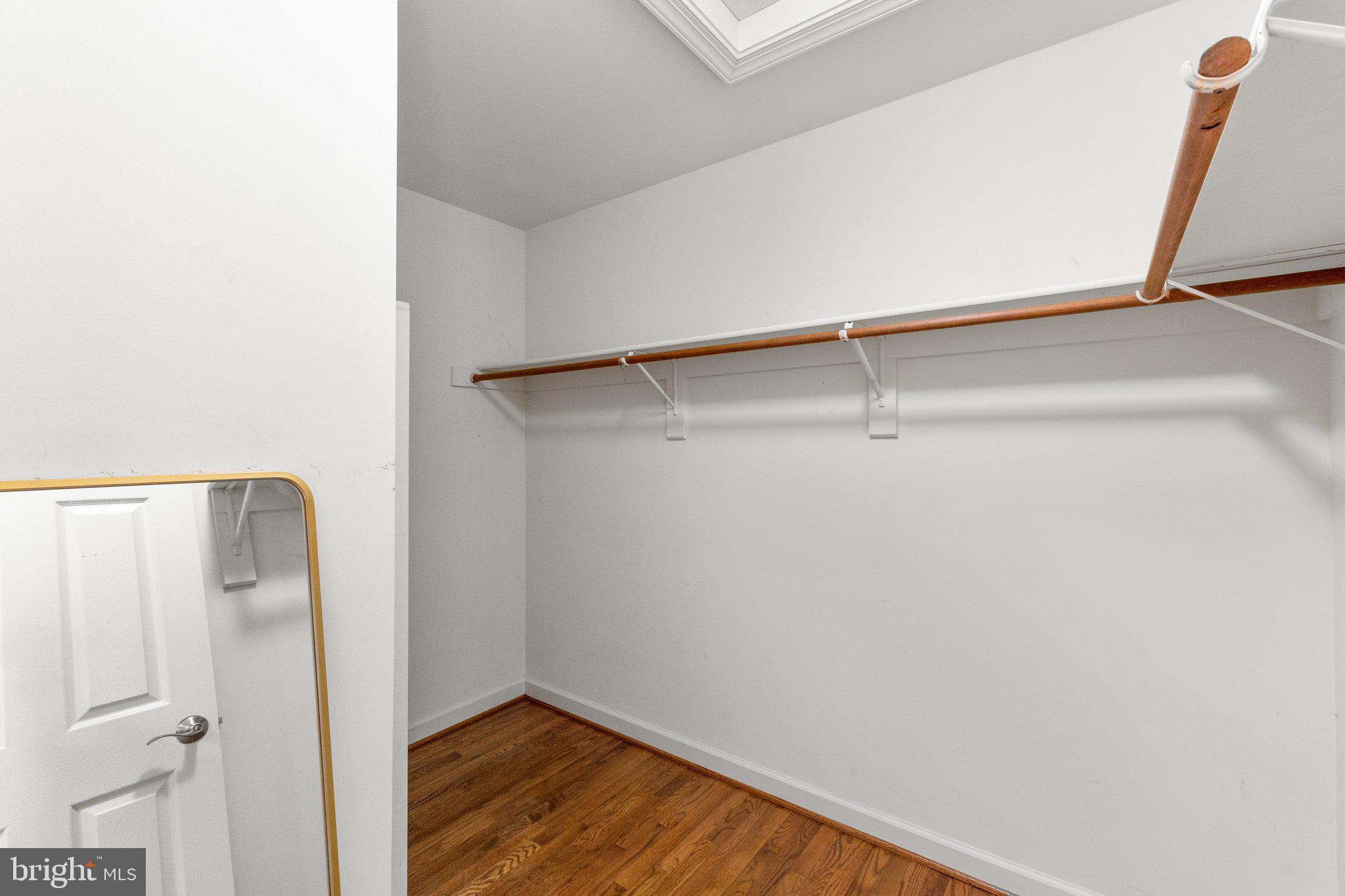 FRANKLIN CORNER - Residential