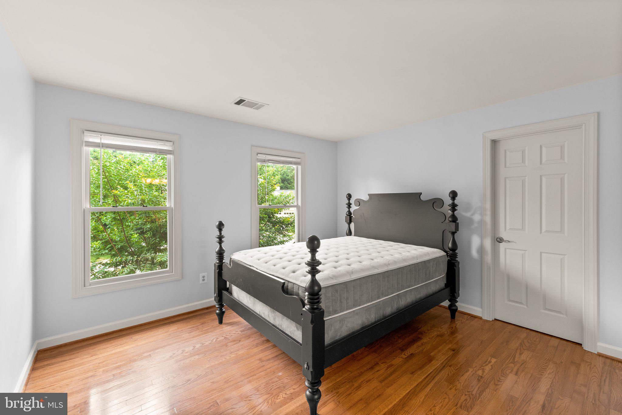 FRANKLIN CORNER - Residential