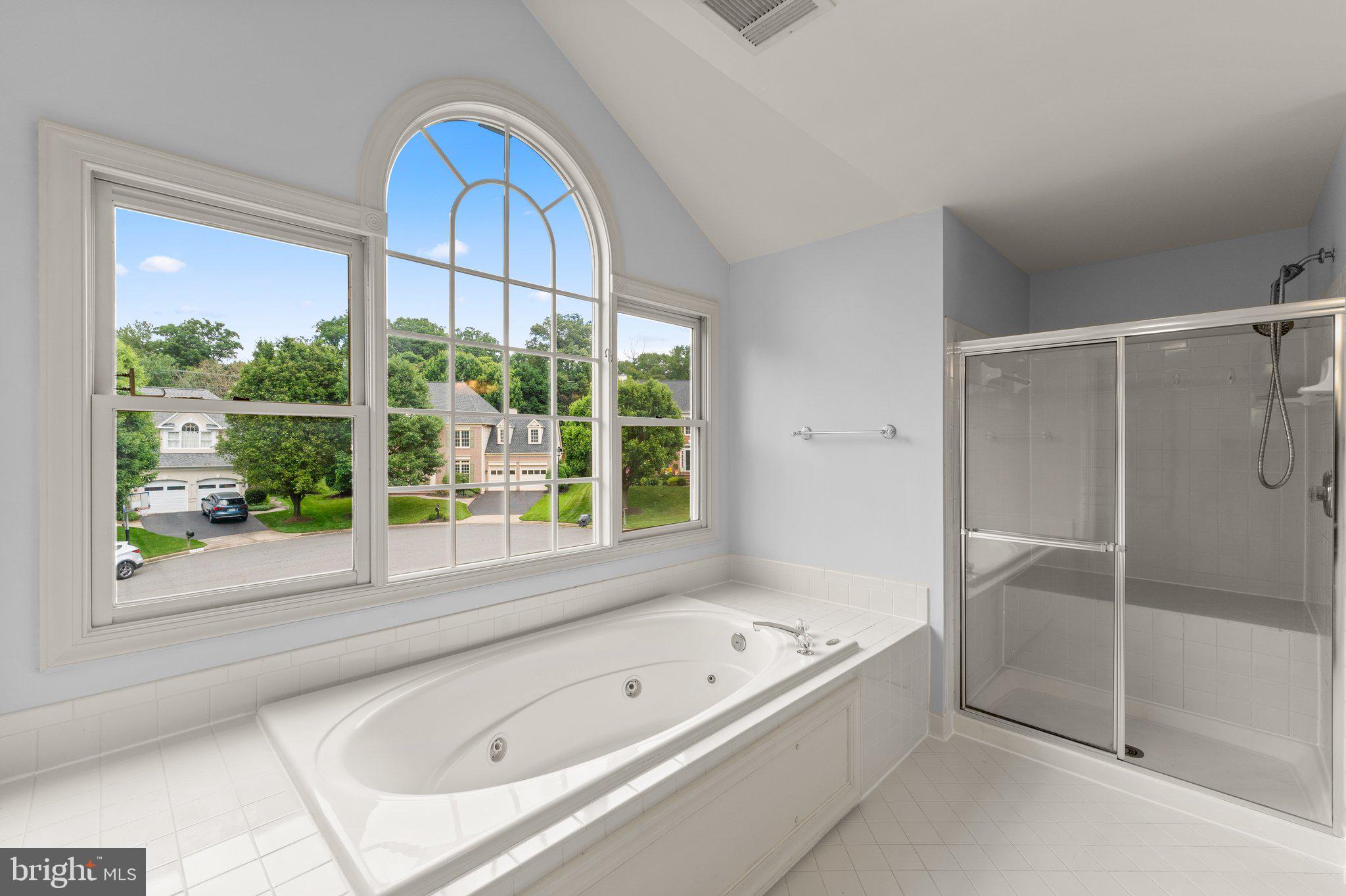 FRANKLIN CORNER - Residential