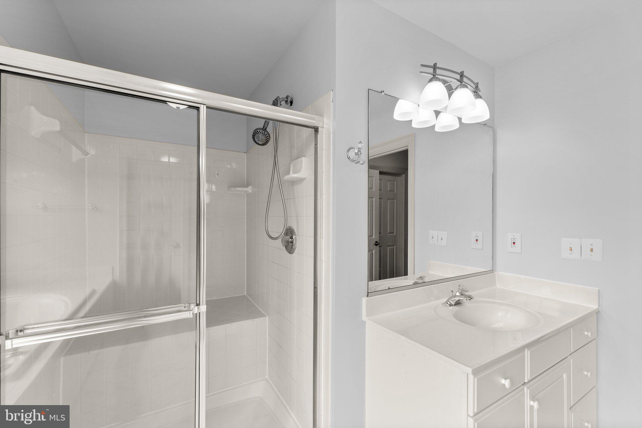 FRANKLIN CORNER - Residential