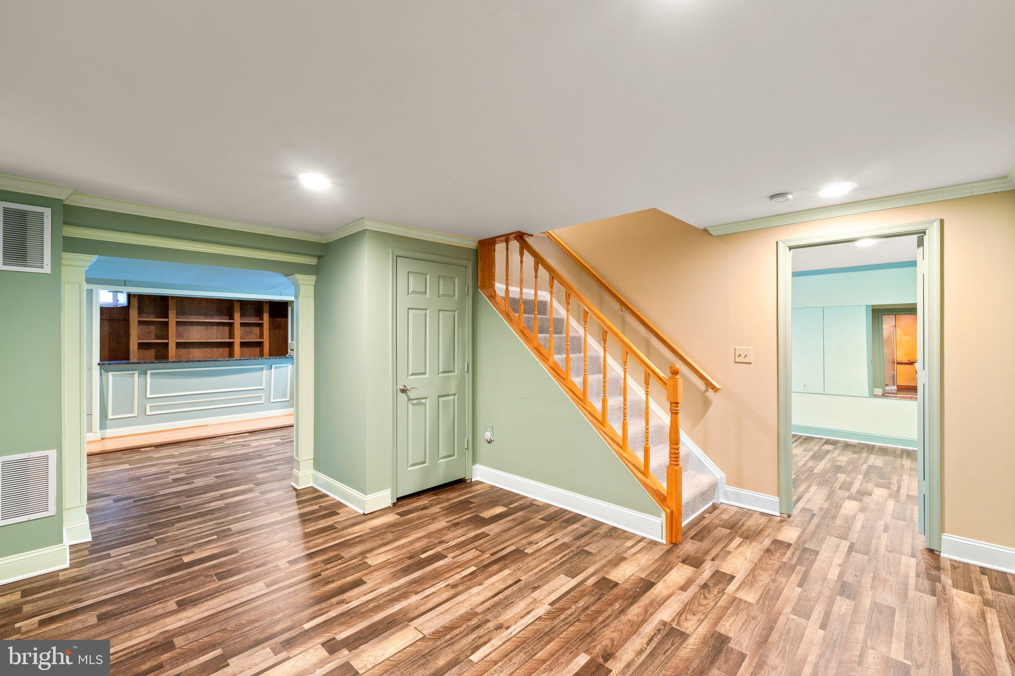 FRANKLIN CORNER - Residential