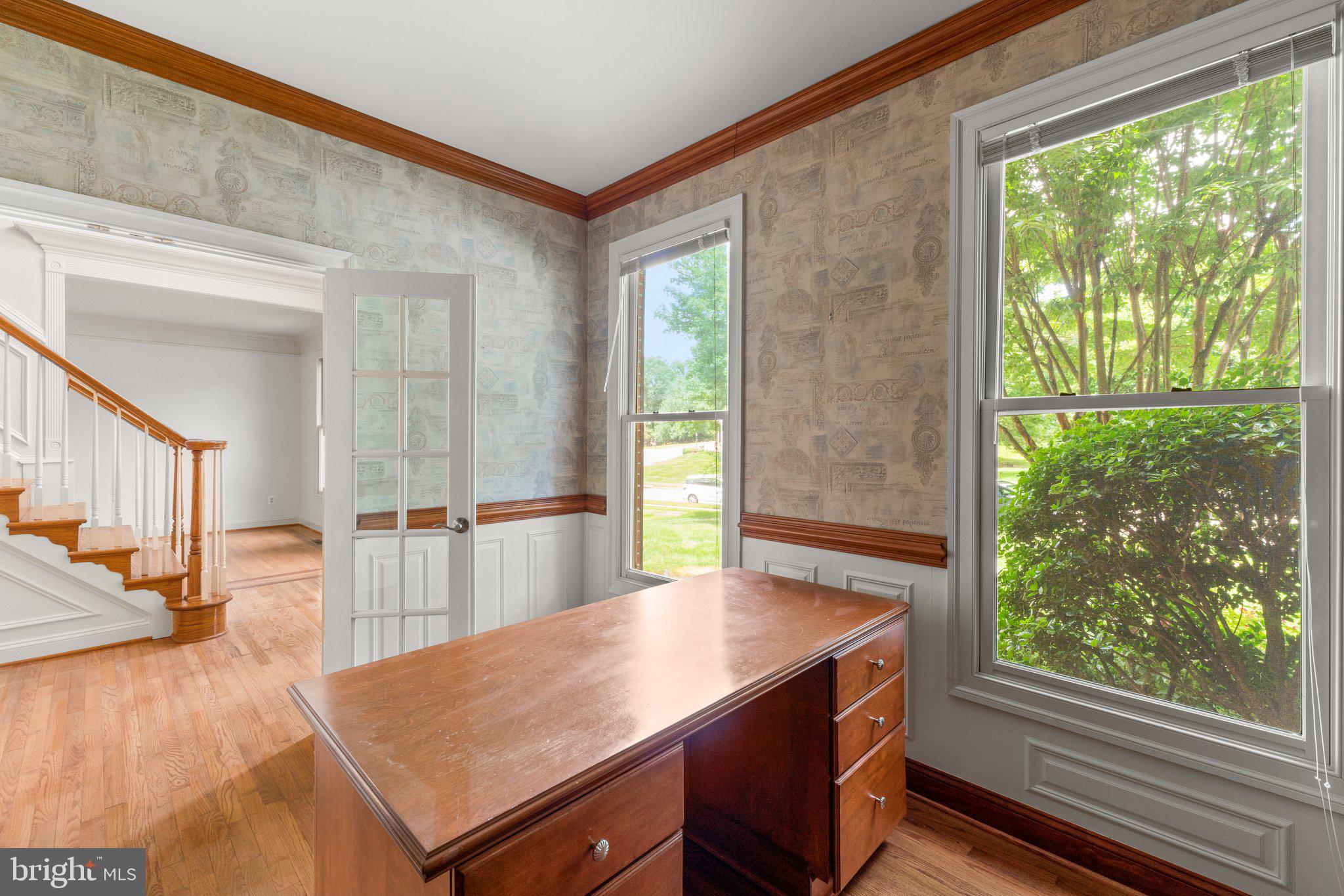 FRANKLIN CORNER - Residential