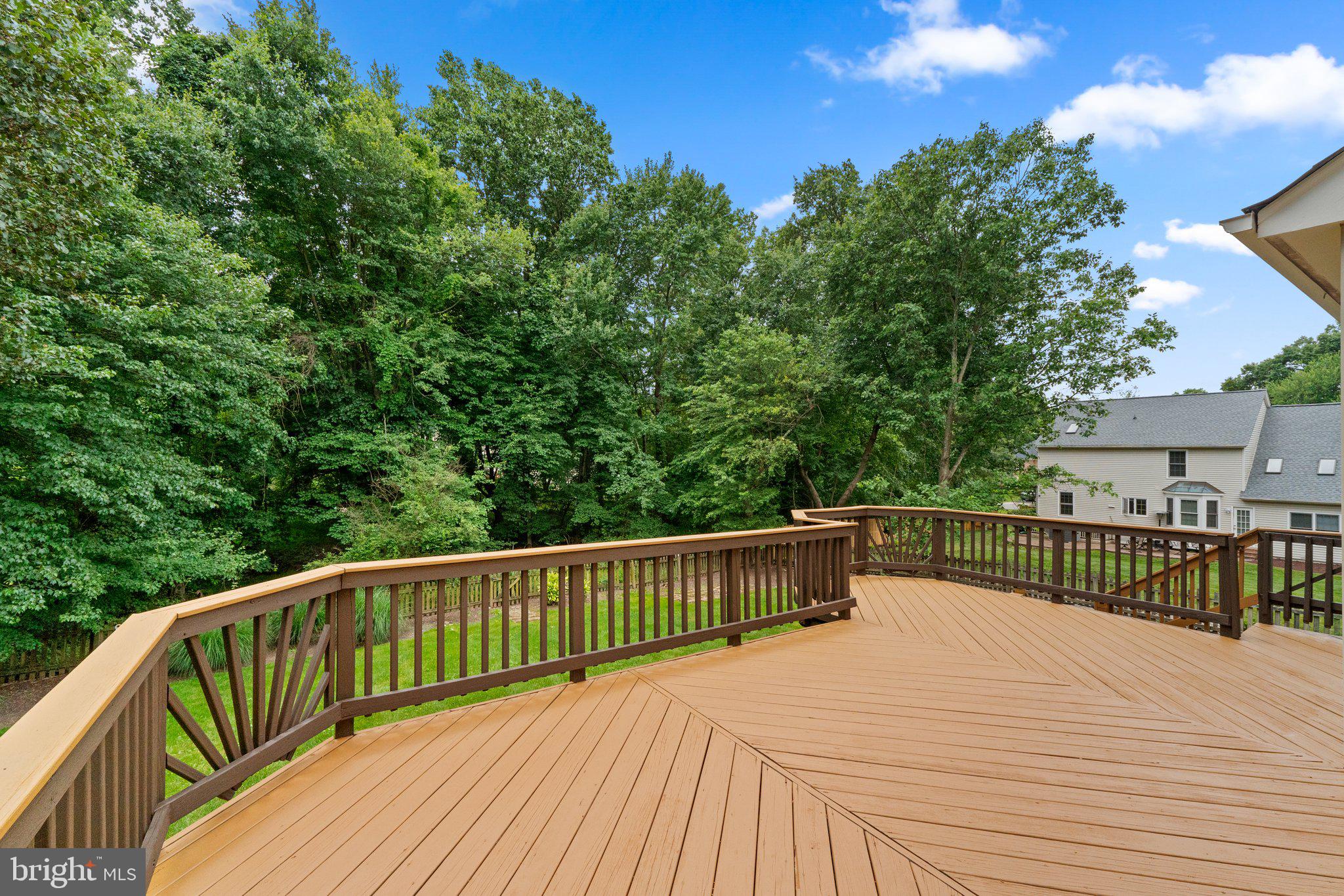 FRANKLIN CORNER - Residential