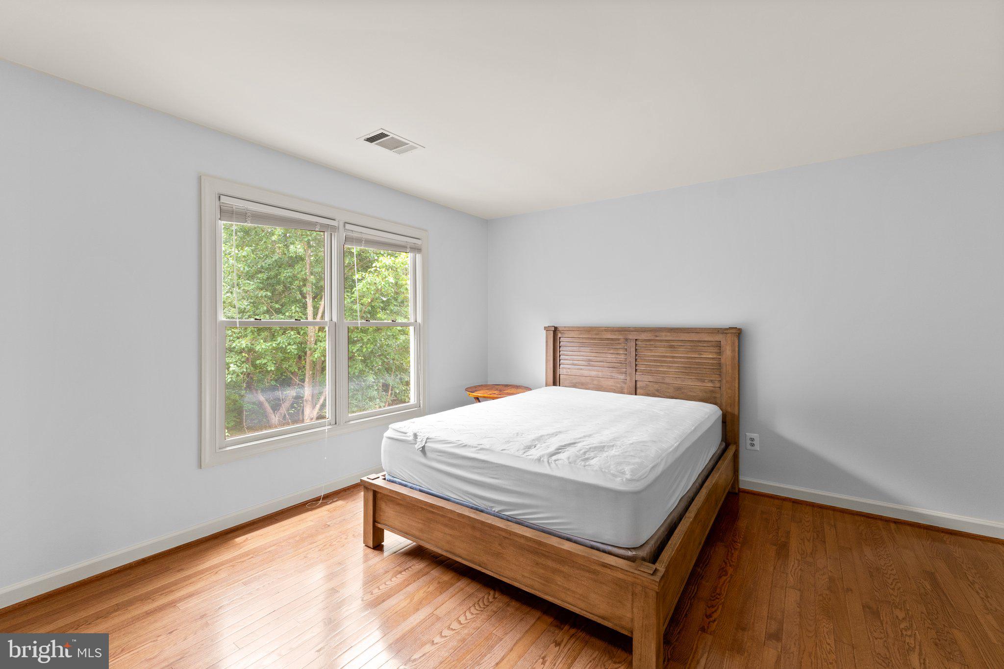 FRANKLIN CORNER - Residential