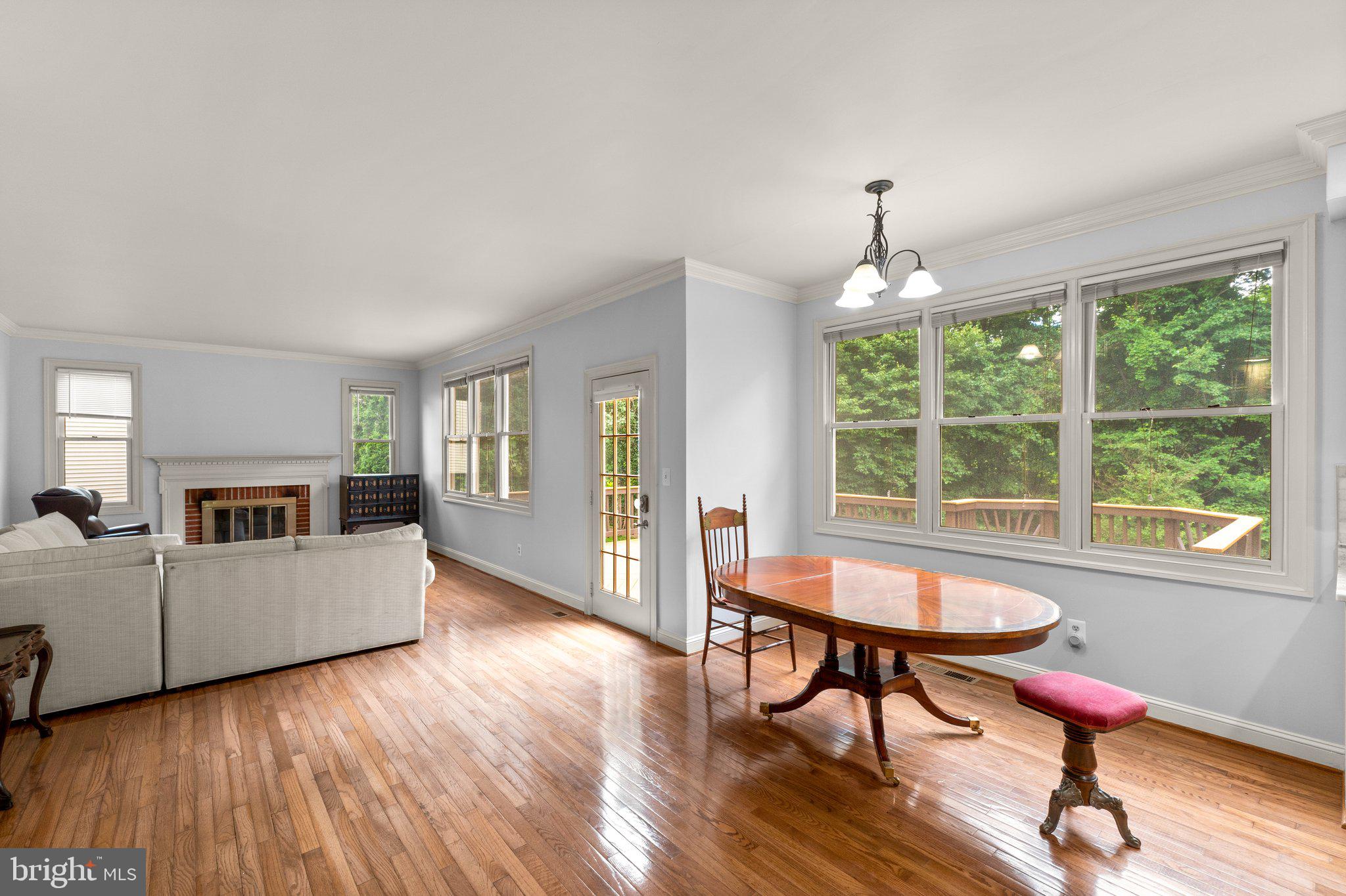 FRANKLIN CORNER - Residential