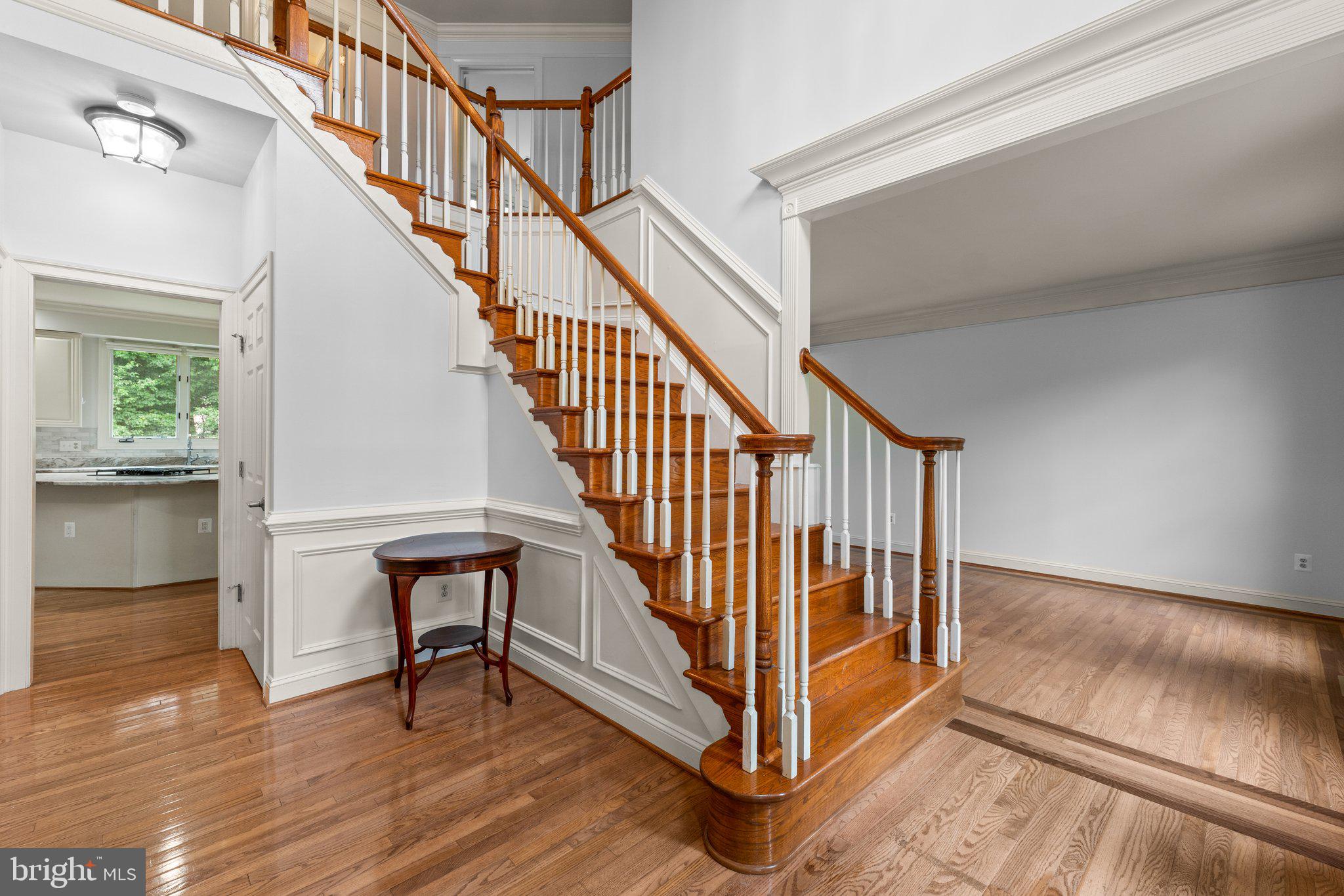 FRANKLIN CORNER - Residential