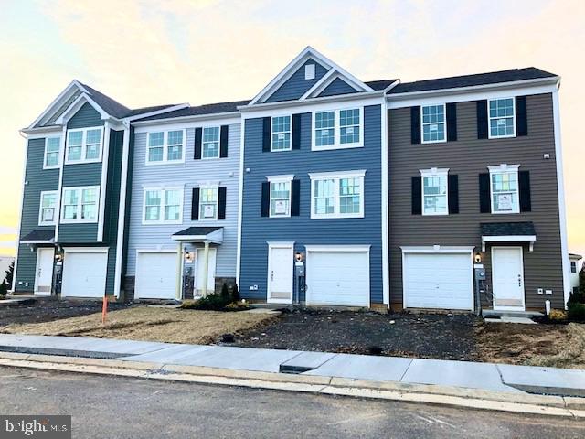 BRIAR RUN - Residential