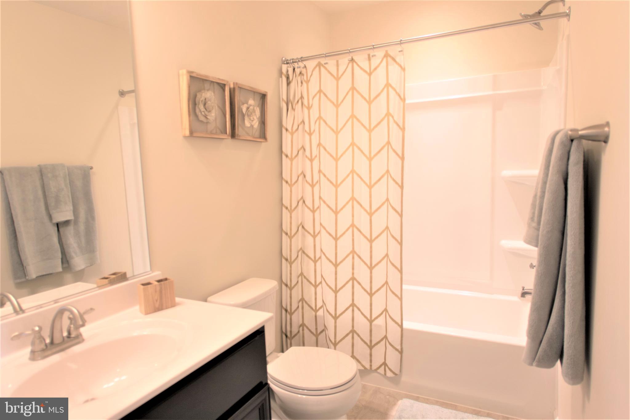 BRIAR RUN - Residential