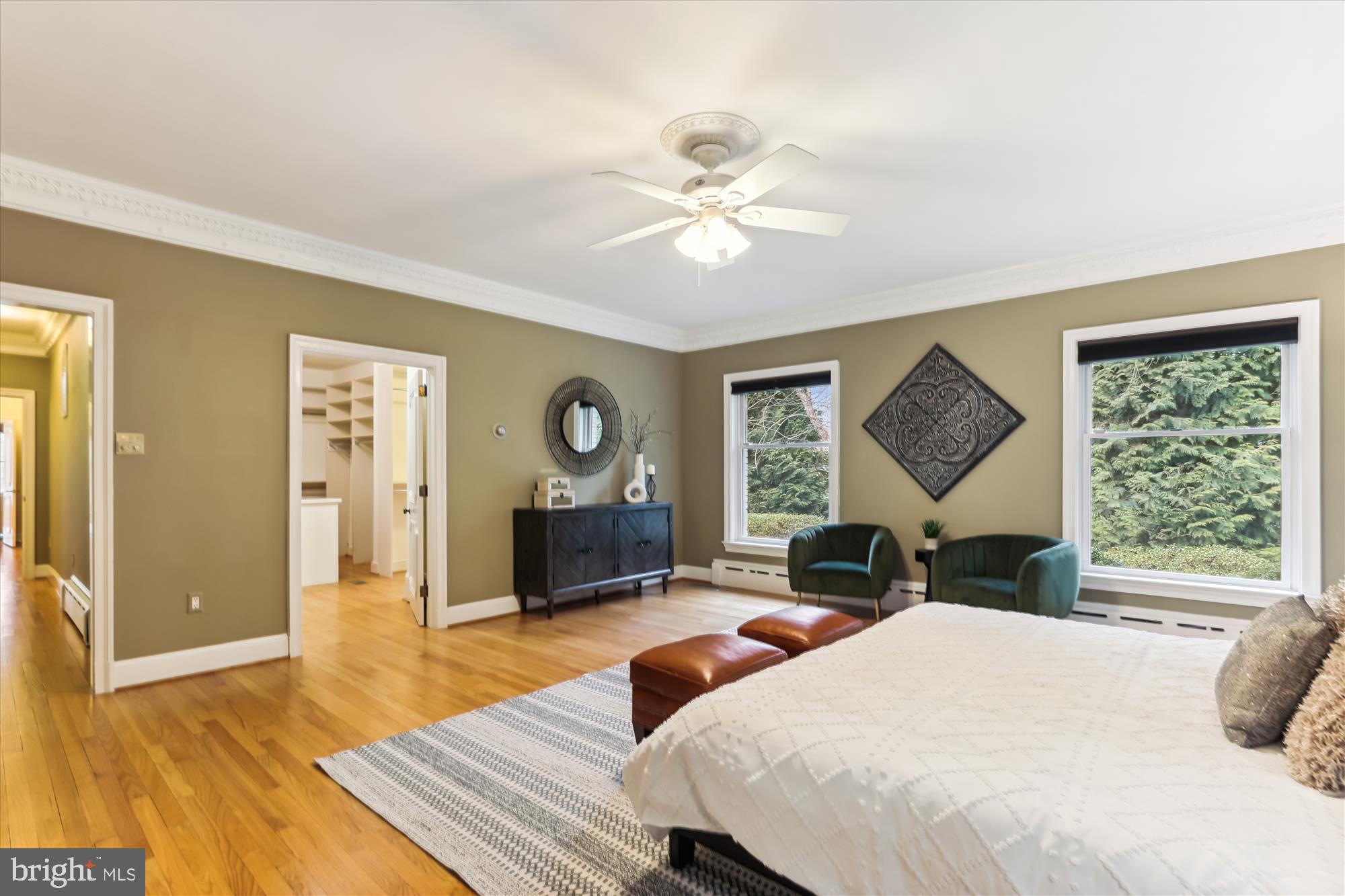 RICH E LAND - Residential