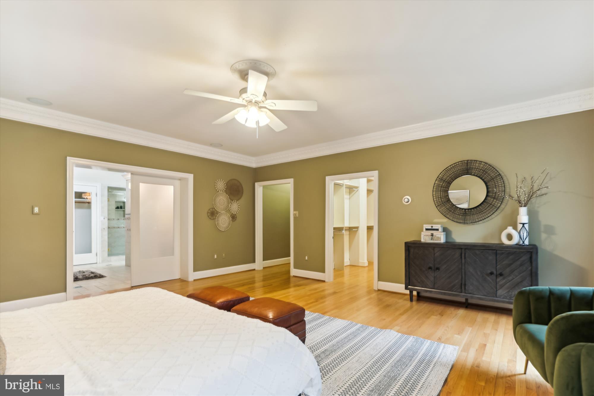 RICH E LAND - Residential