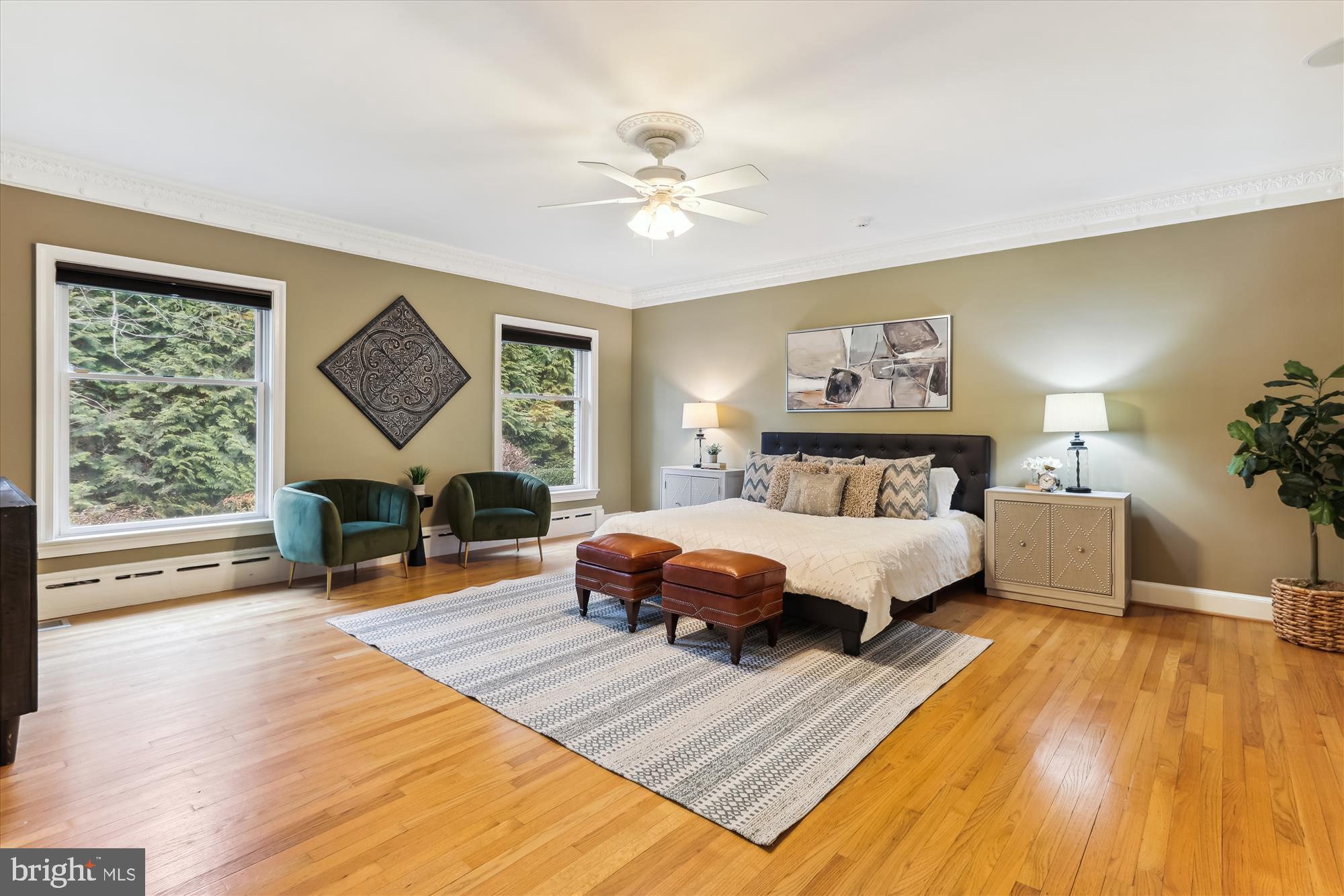 RICH E LAND - Residential