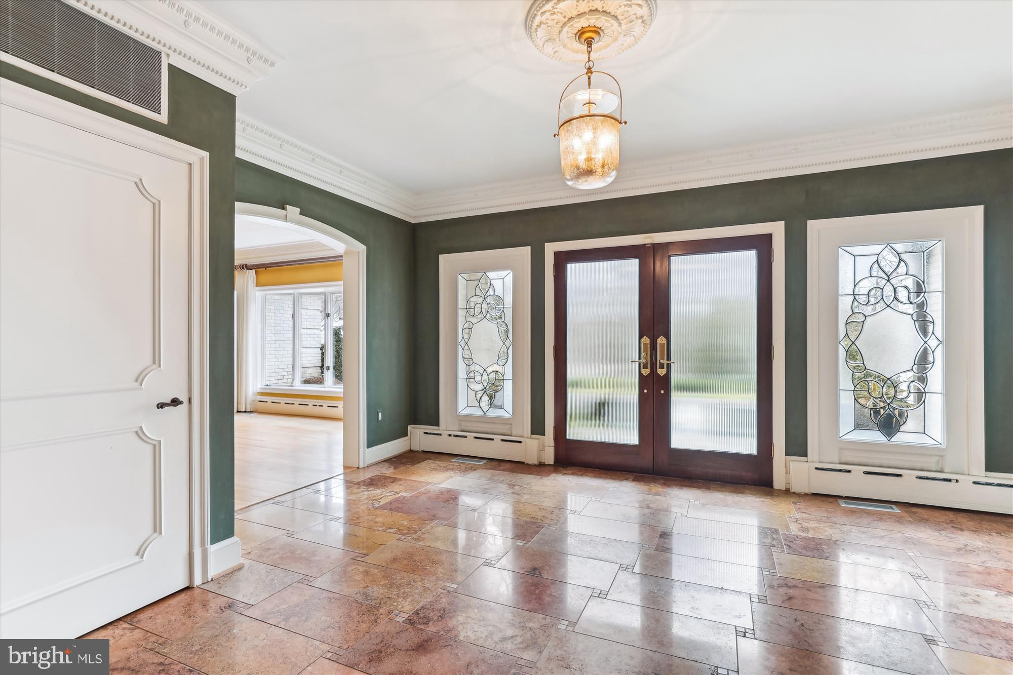 RICH E LAND - Residential