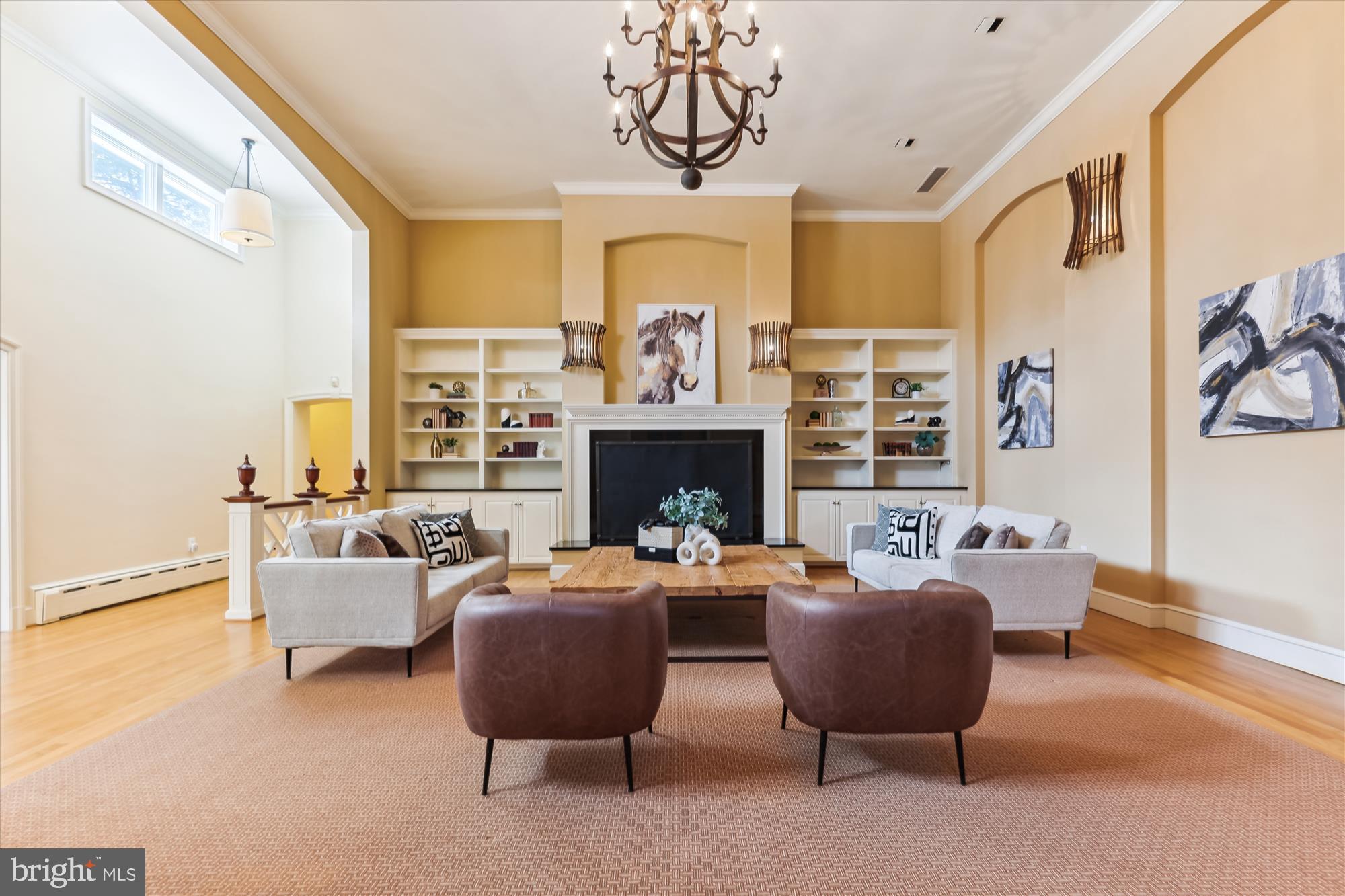 RICH E LAND - Residential