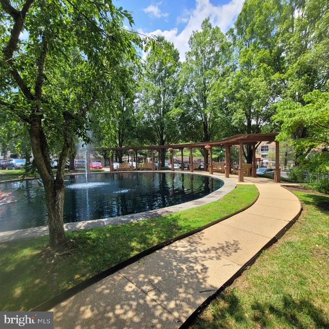 ENGLISH COUNTRY MANOR - Residential