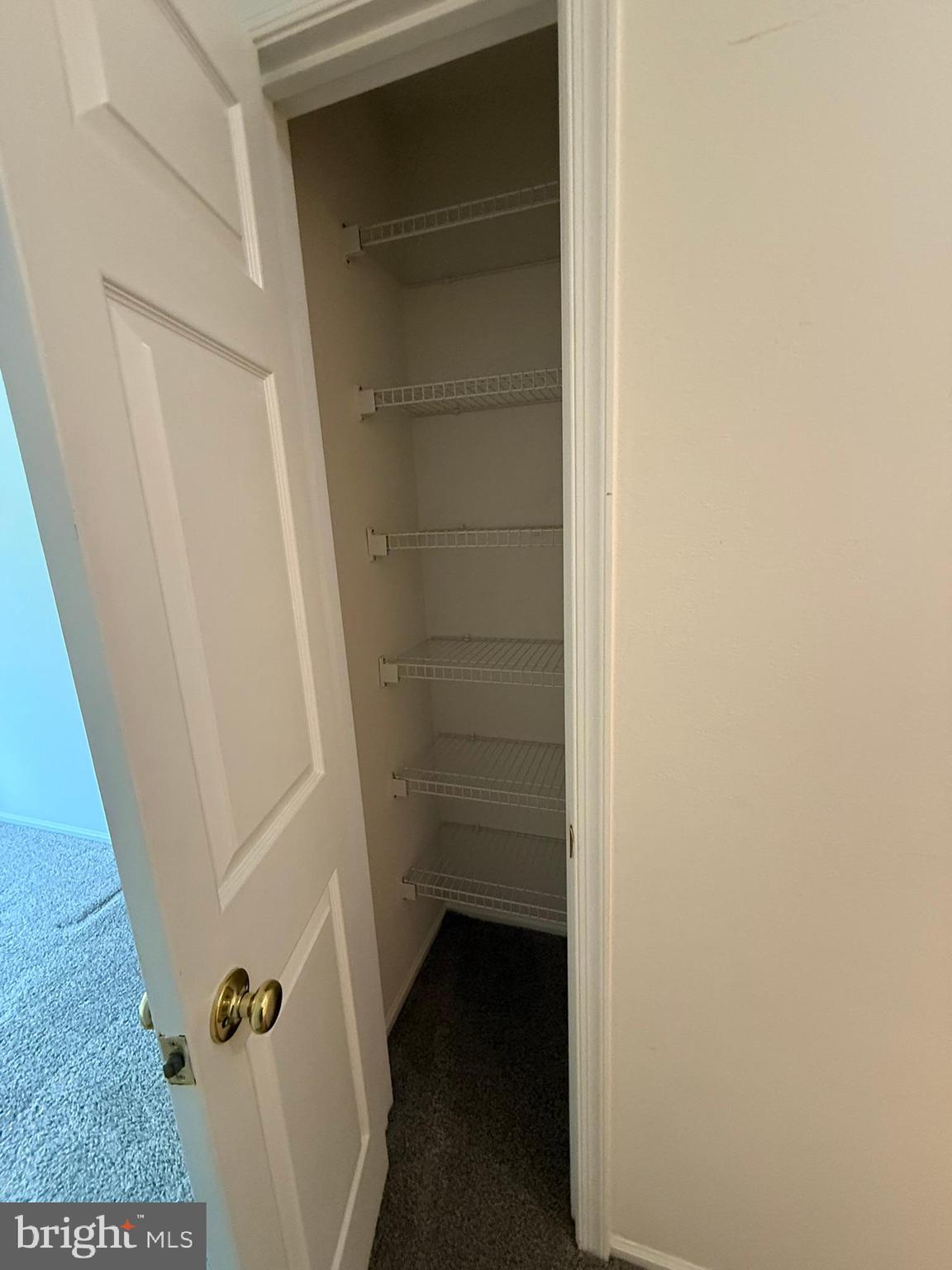 ENGLISH COUNTRY MANOR - Residential