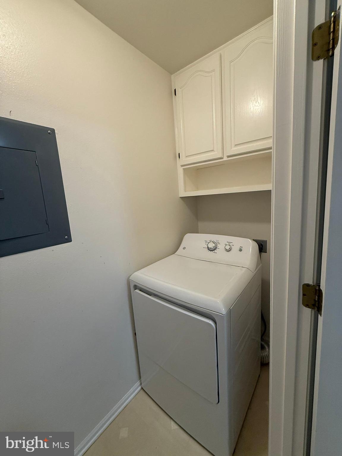 ENGLISH COUNTRY MANOR - Residential