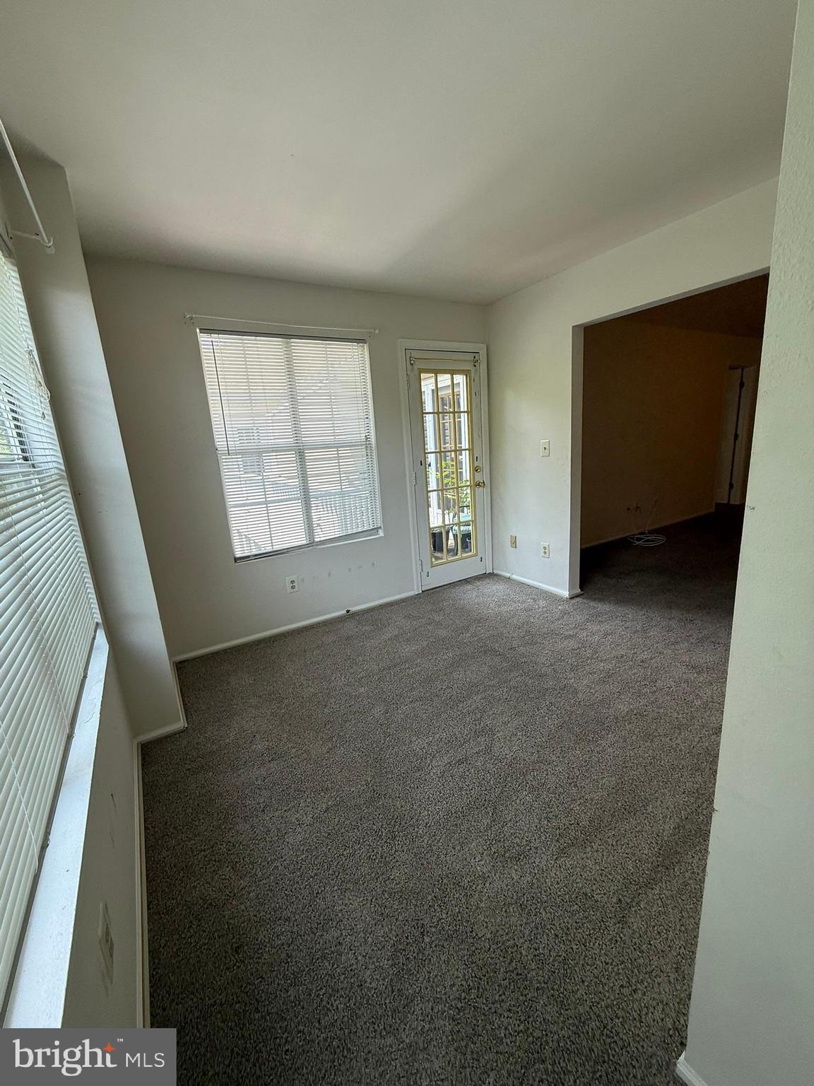 ENGLISH COUNTRY MANOR - Residential