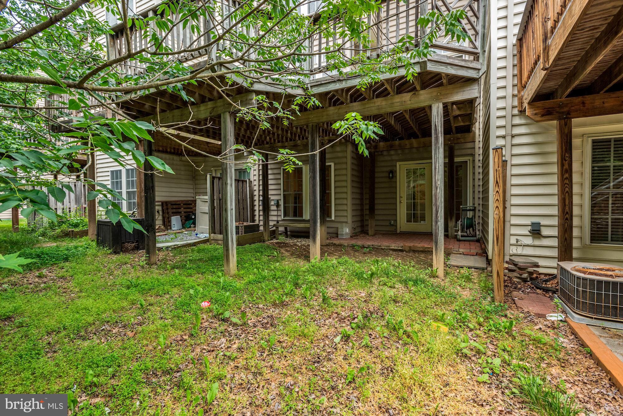 WAVERLY WOODS - Residential Lease