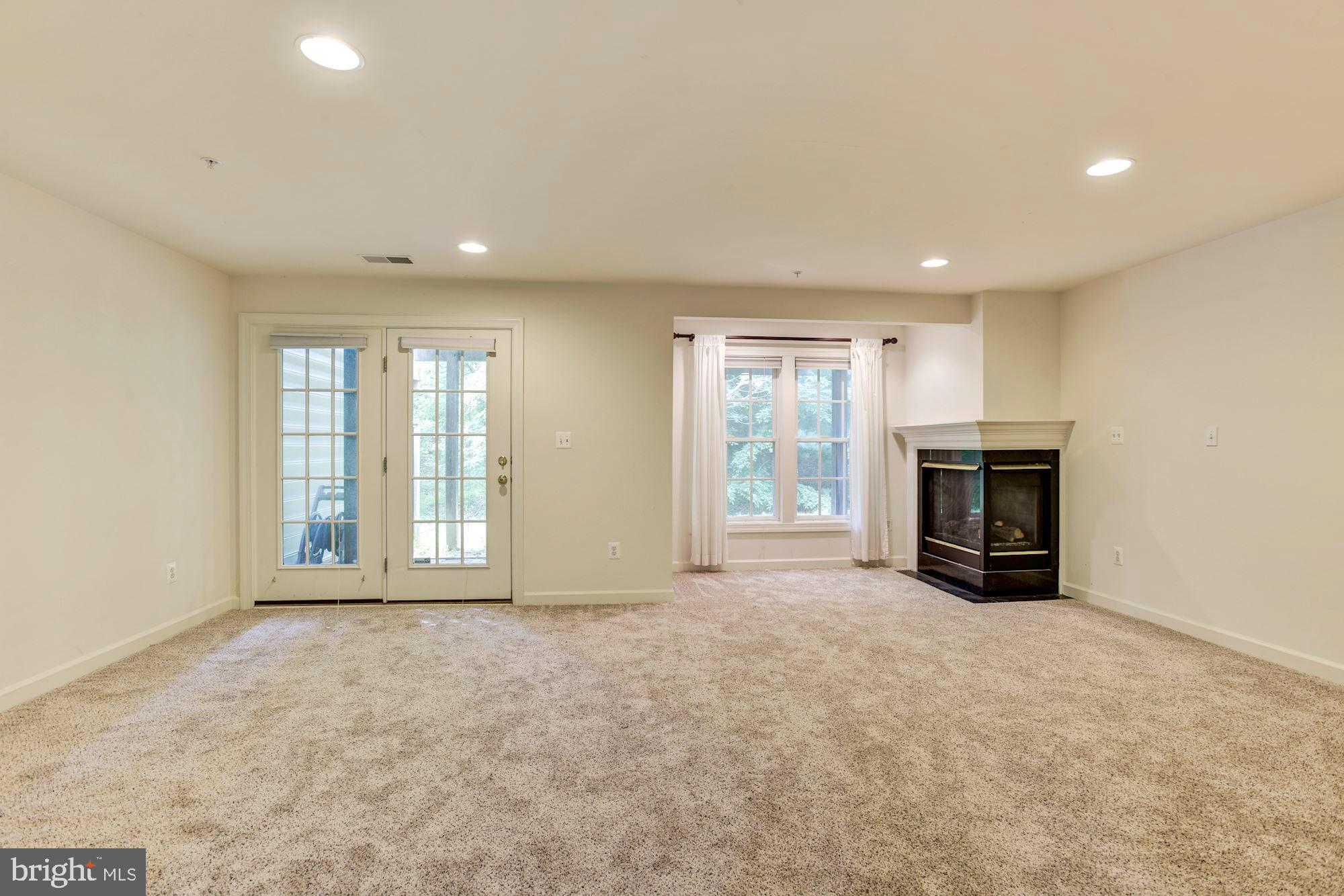 WAVERLY WOODS - Residential Lease